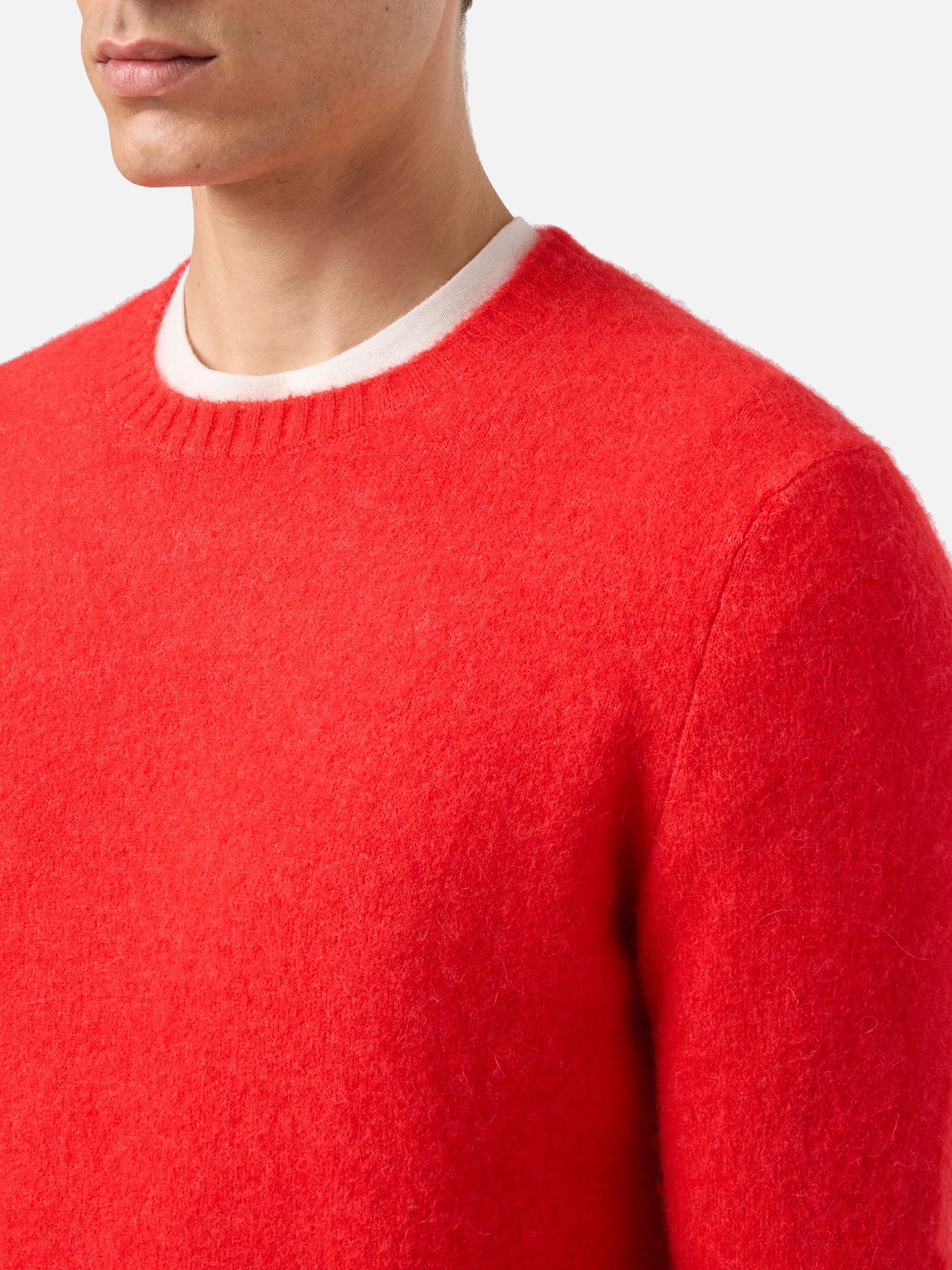 Crewneck sweater Regent in red STRETCH ALPACA - Image 2