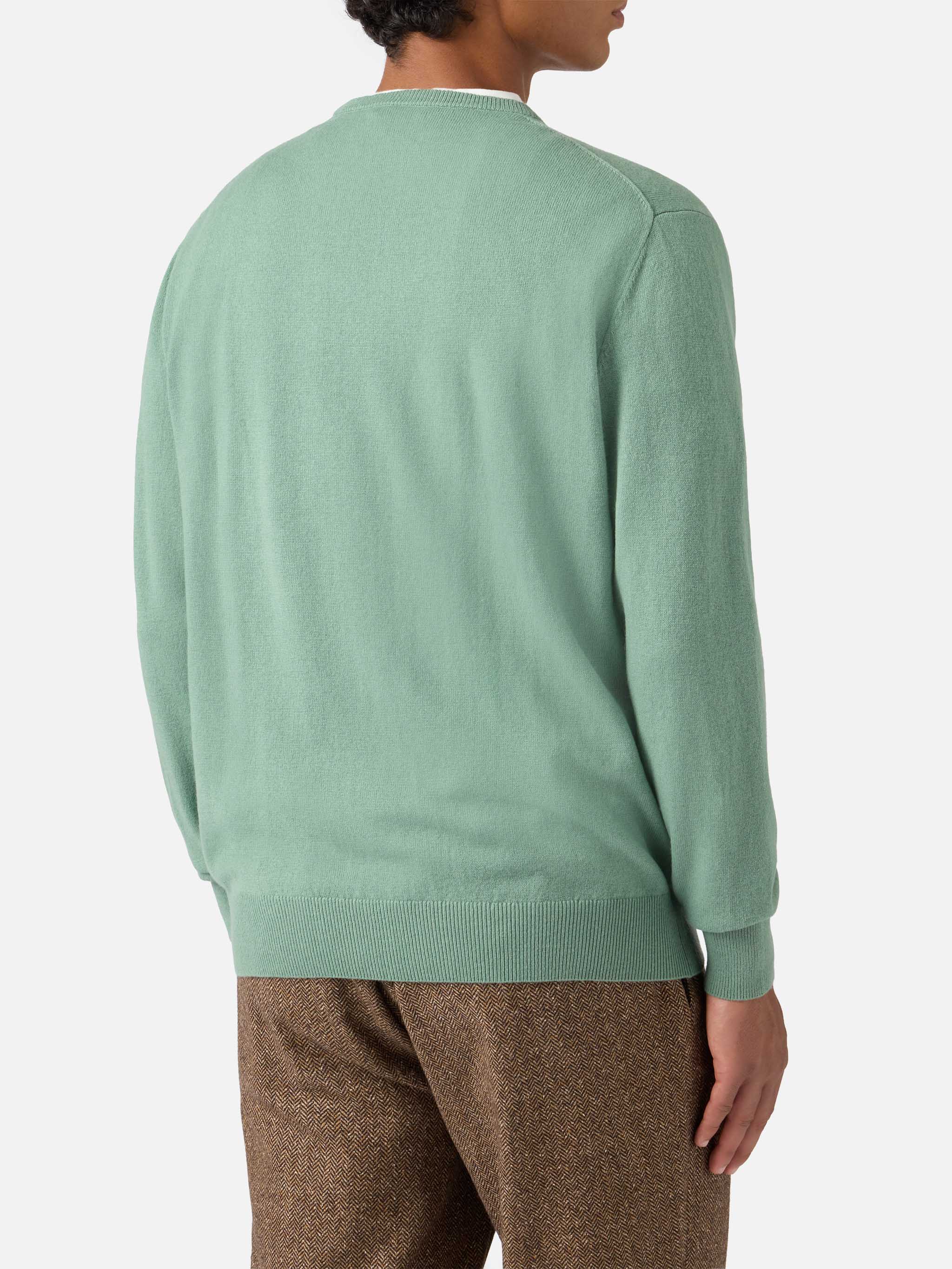 Regent sweater in sage green MERINO WOOL and CASHMERE - Image 3