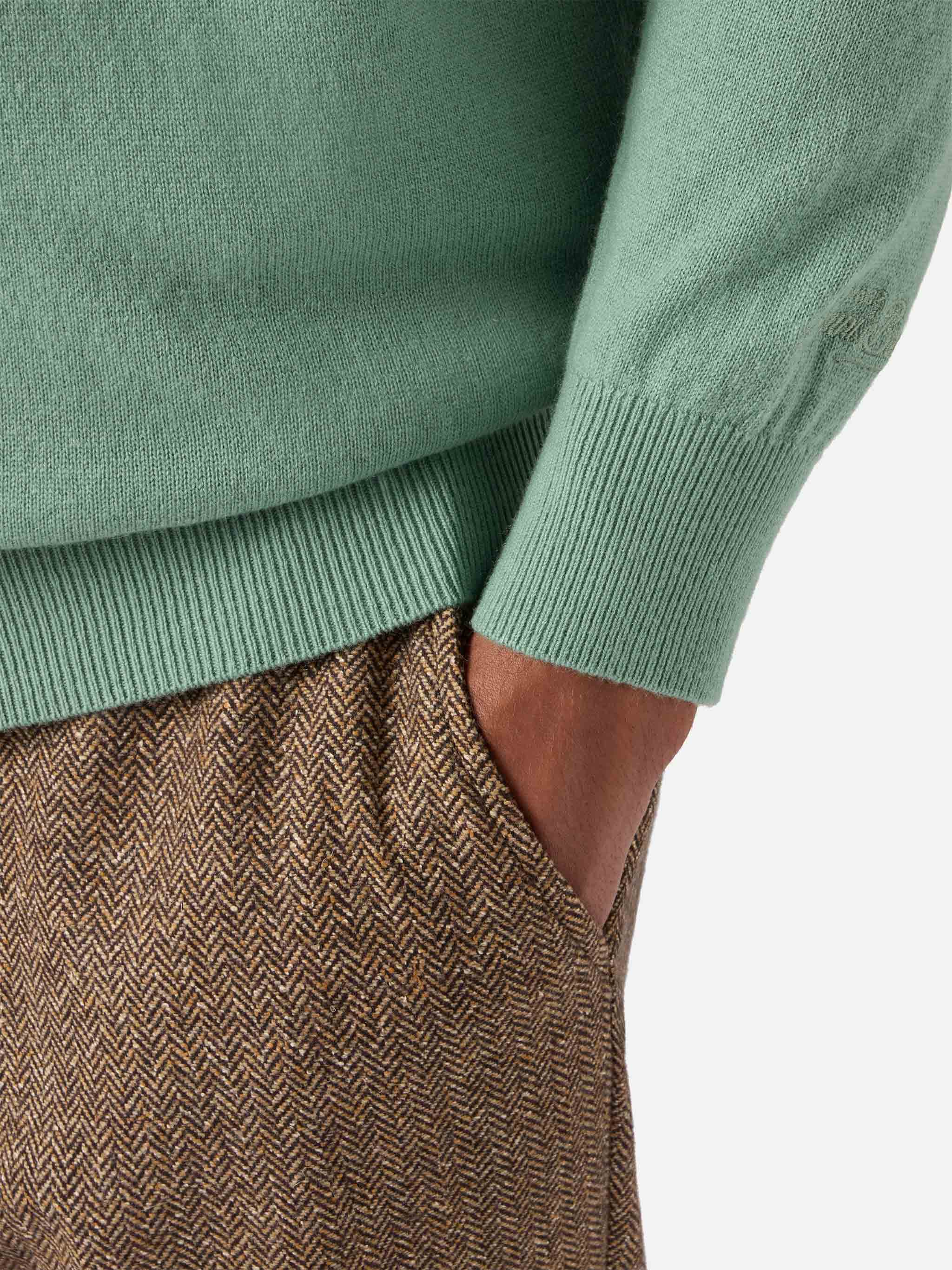 Regent sweater in sage green MERINO WOOL and CASHMERE - Image 4