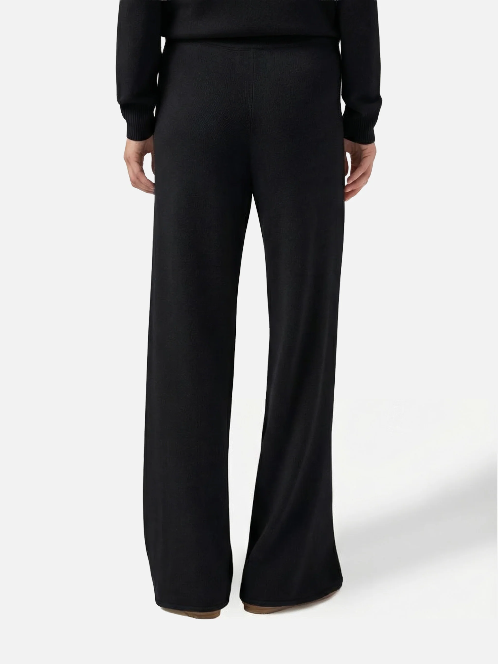 Savine black knitted pants in cashmere blend - Image 2