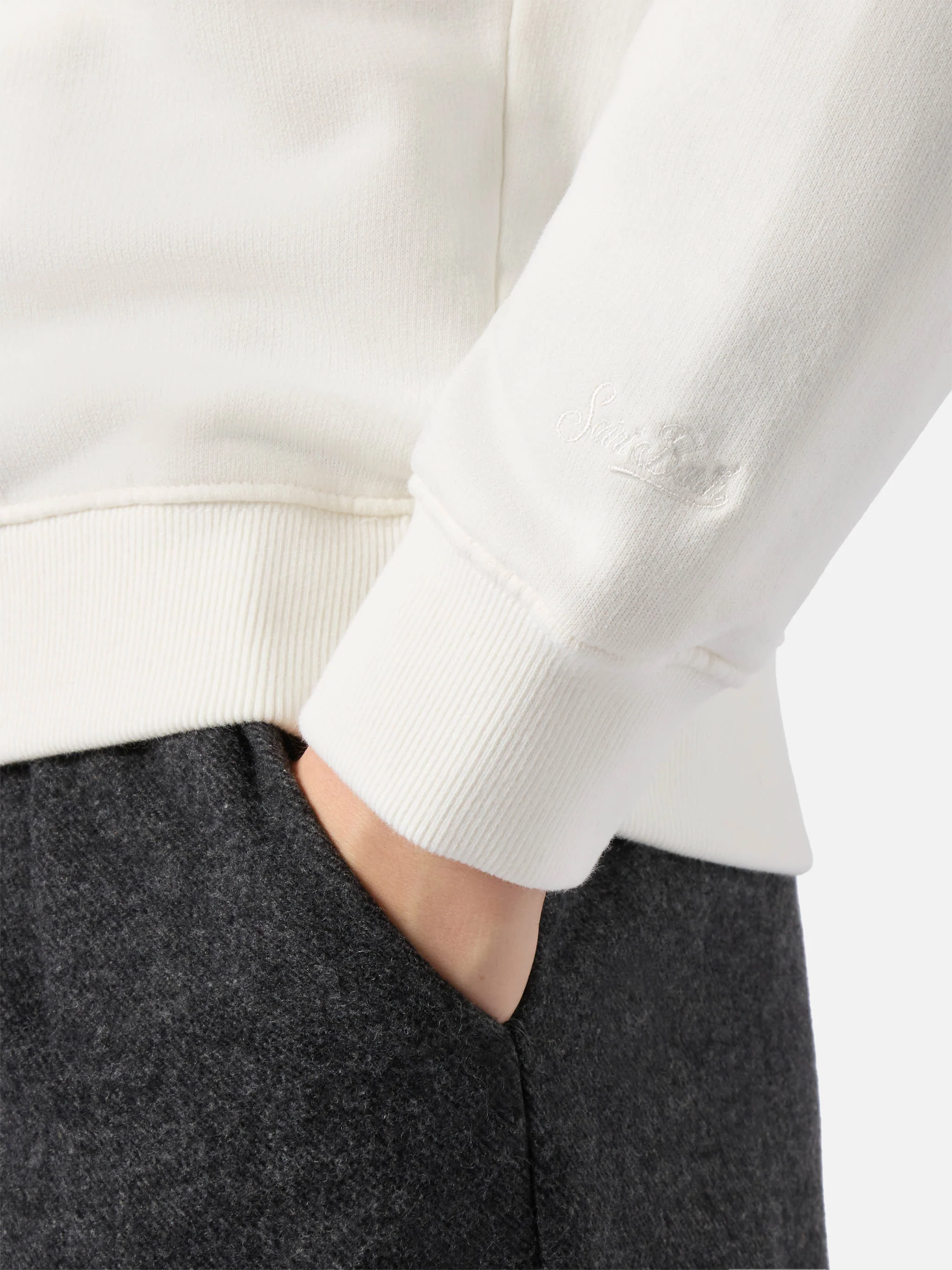 Stardust cotton sweatshirt in white with rhinestone appliqué Après Ski Queen - Image 3