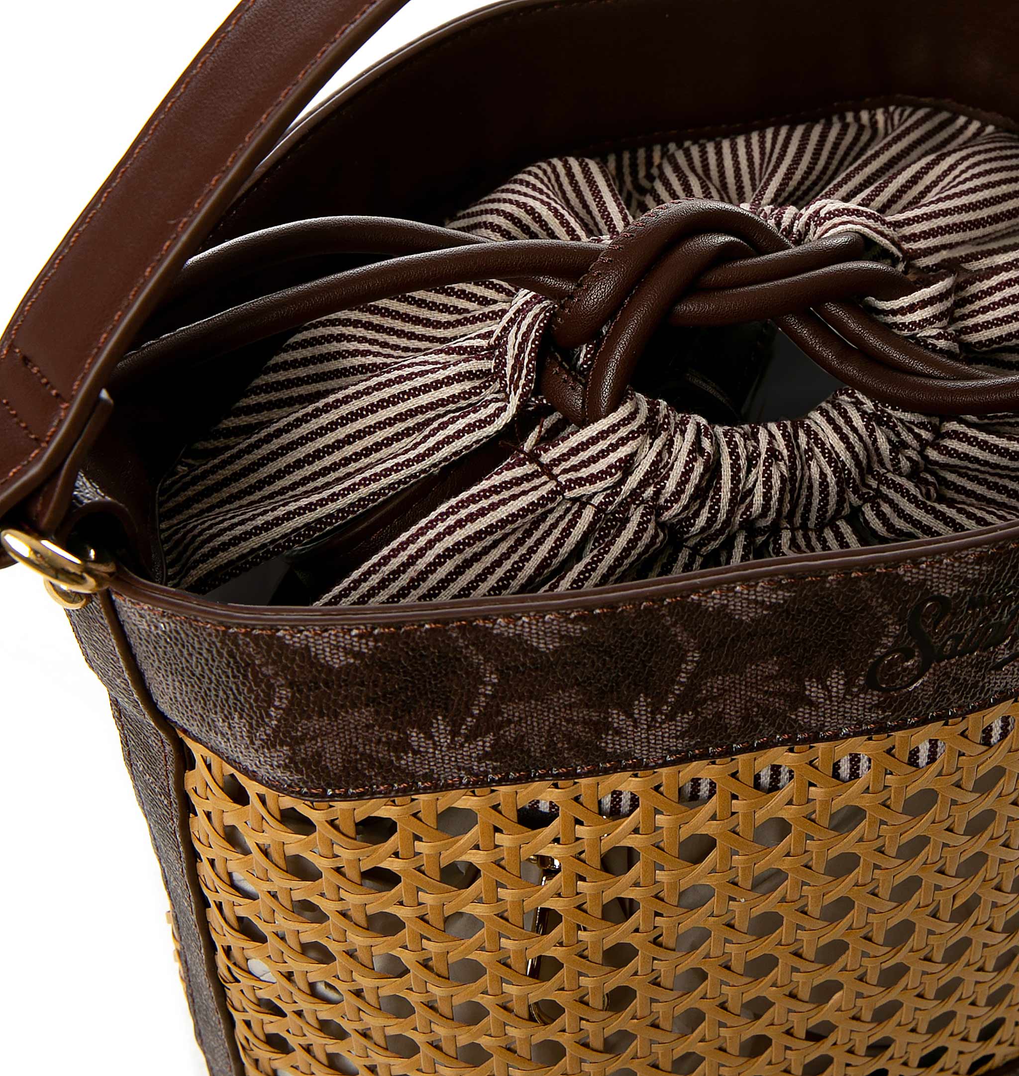 Straw bucket bag with brown monogram details - Image 3