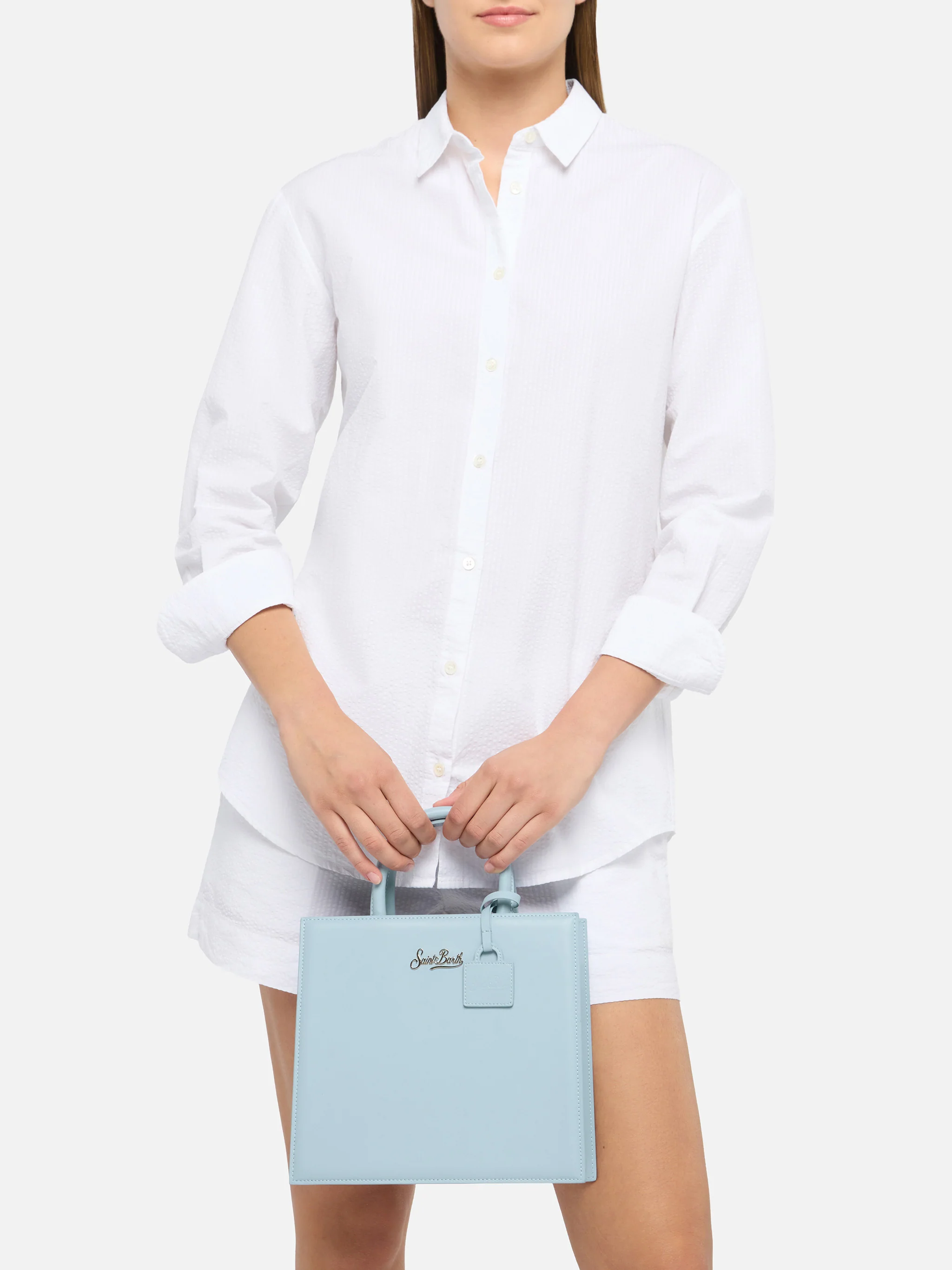 Structured Shop Midi bag in light blue smooth leather with metal tag - Image 2