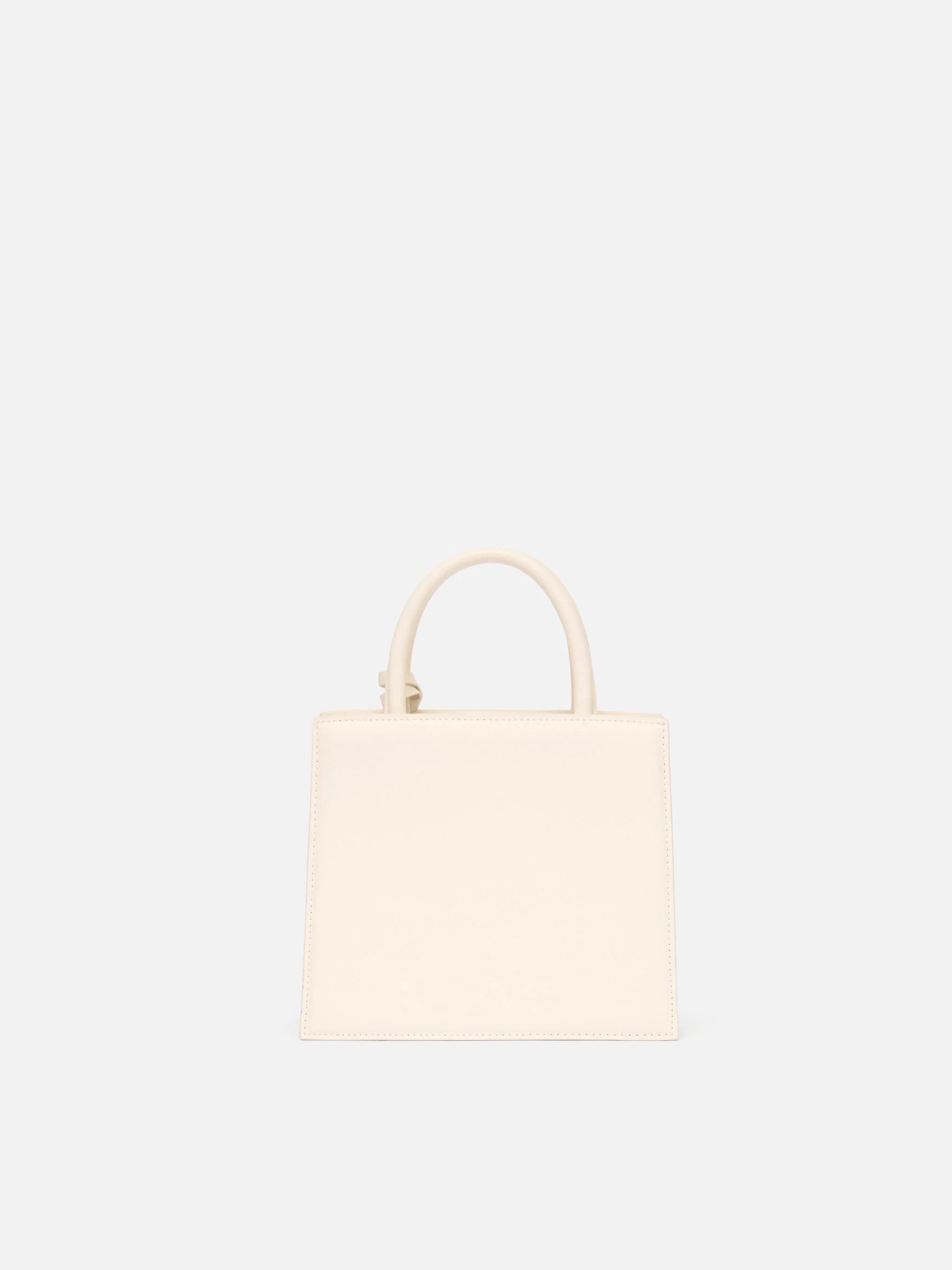 Structured Shop mini bag in white smooth leather with metal tag - Image 4
