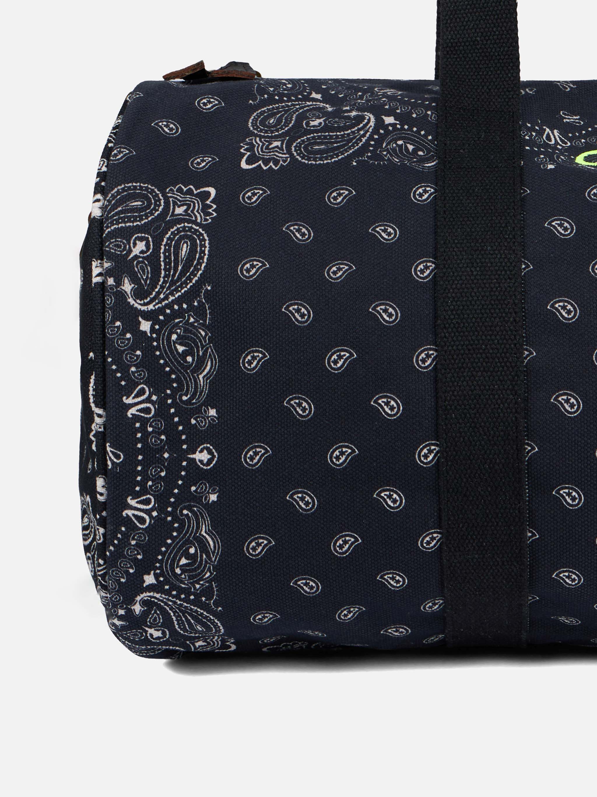 Travel duffel  denim bag Jetleg Round bandana print - Image 4