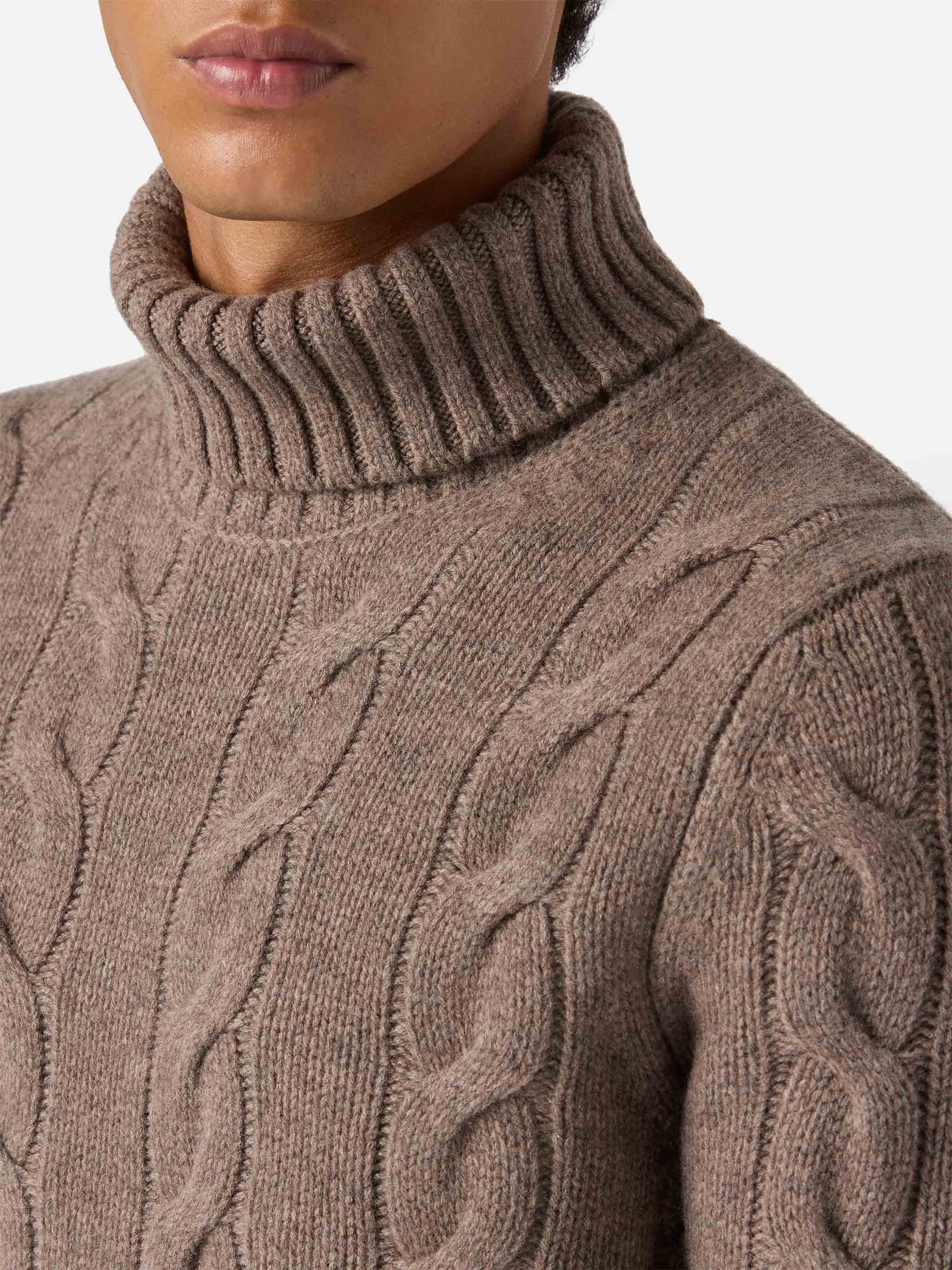 Valdez pure-wool turtleneck sweater in hazelnut - Image 2