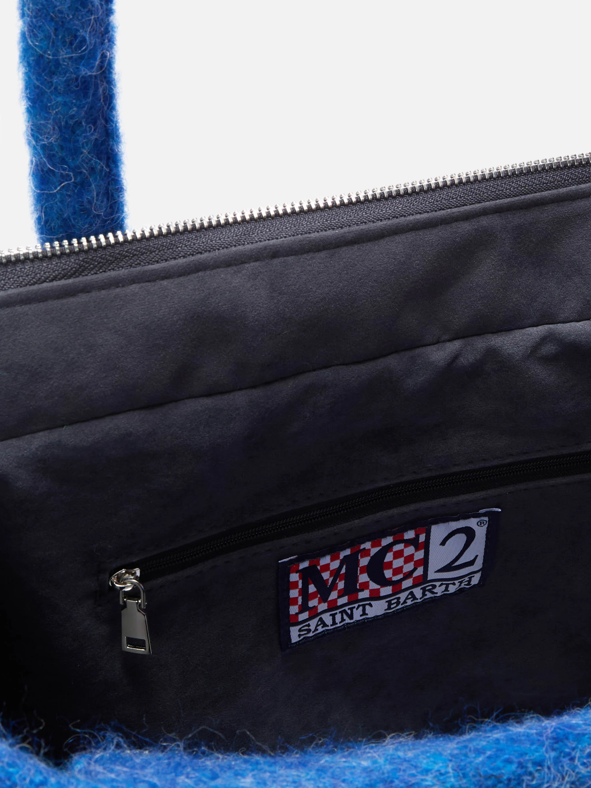 Vanity blanket shoulder bag with side fringes - Image 4