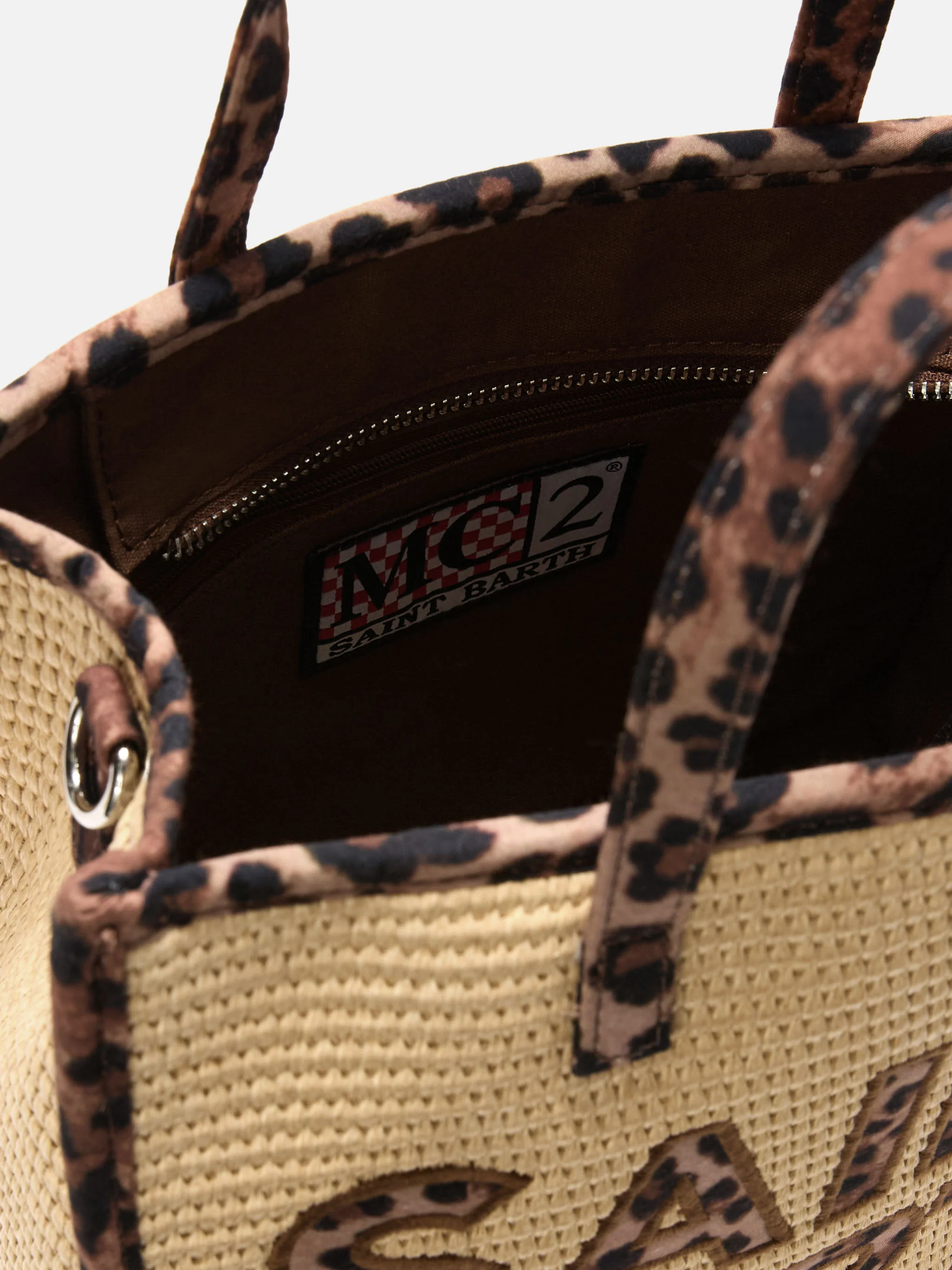 Vivian medium raffia effect bag with leopard logo patches - Image 5