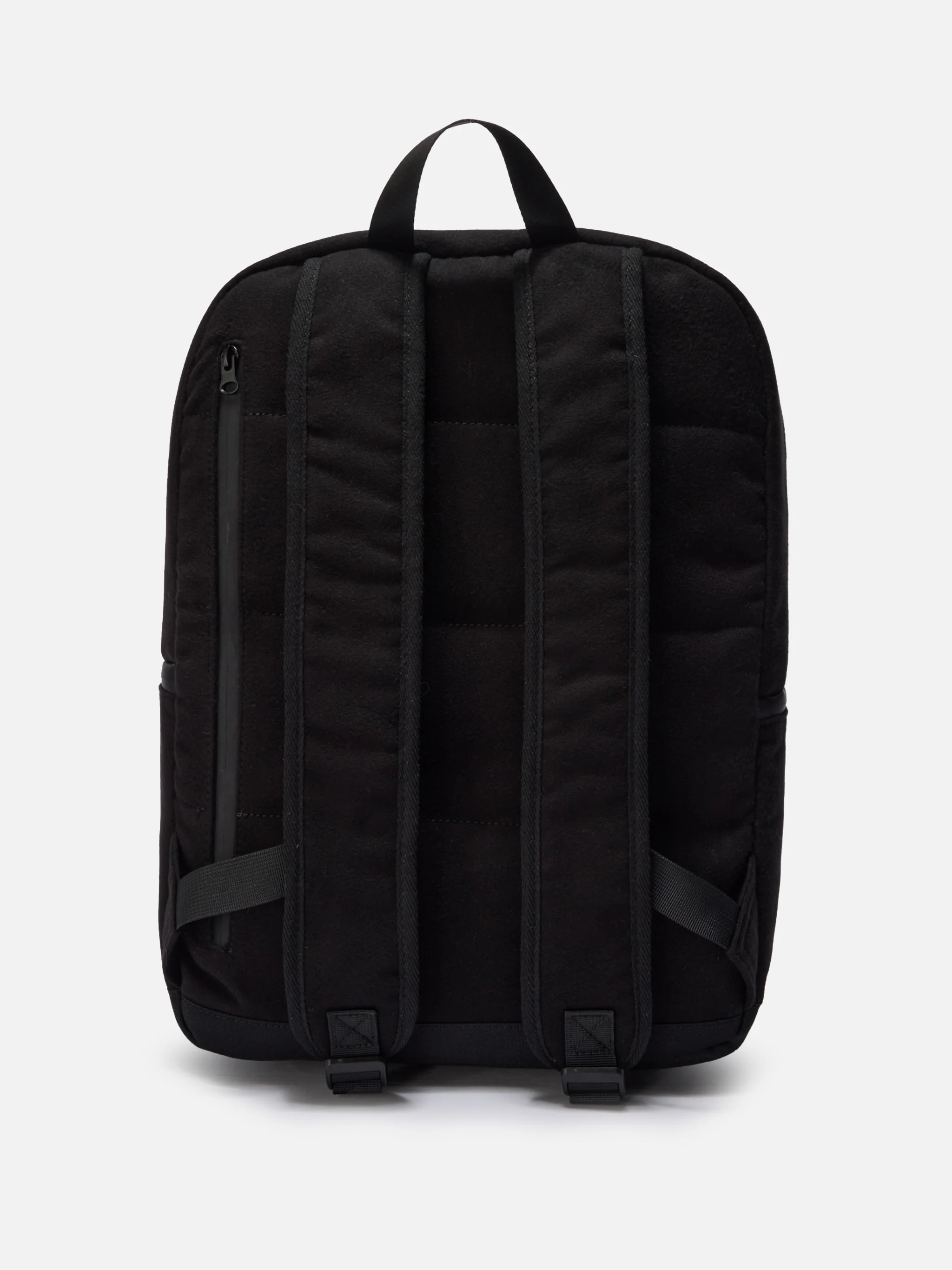 Wallin Felt Backpack in wool blend black with leather details - Image 4