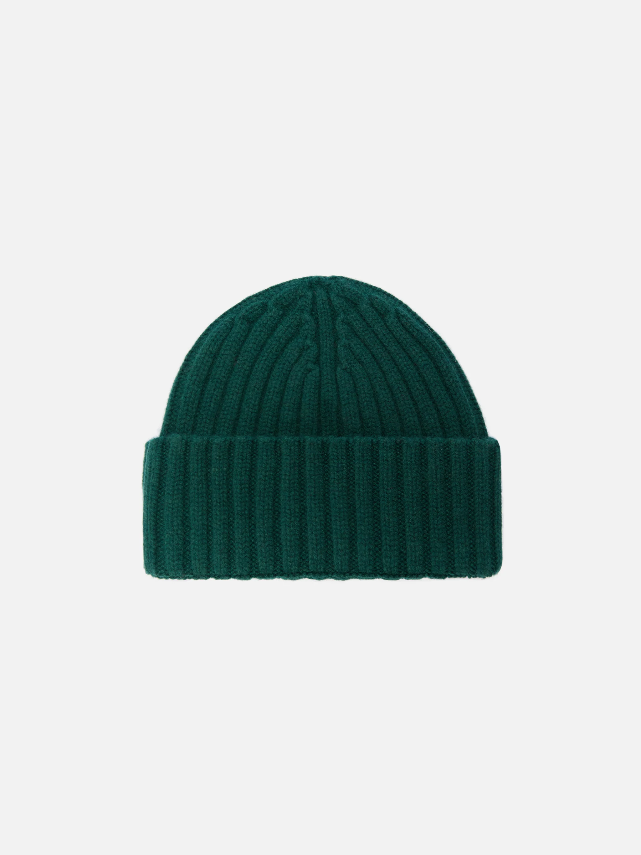 Wengen beanie in British green wool with St. Barth embroidery on the turn-up - Image 3