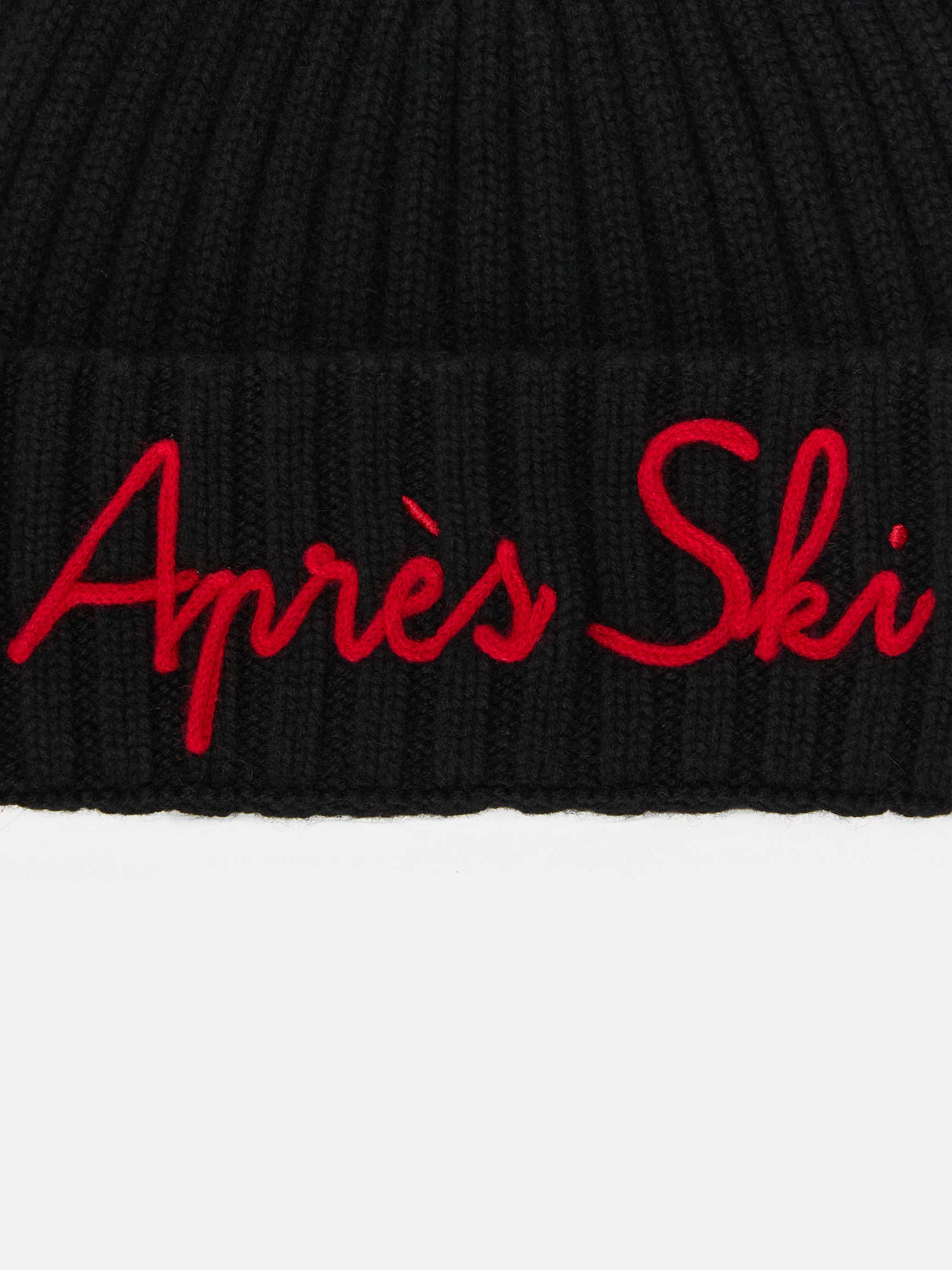 Wengen beanie in cashmere blend in black with Après Ski embroidery - Image 2