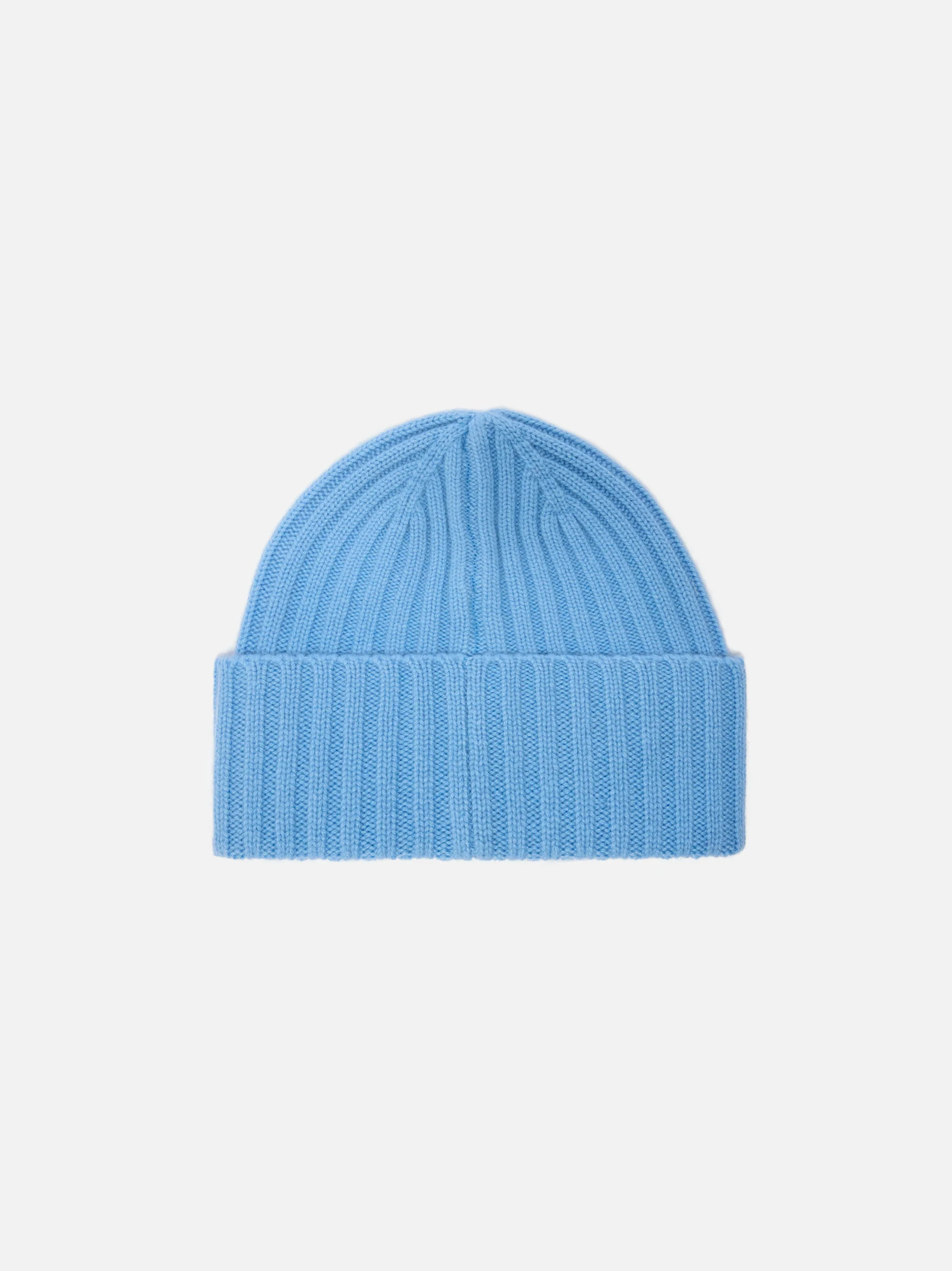 Wengen beanie in cashmere in light blue with St. Barth embroidery on the turn-up - Image 3