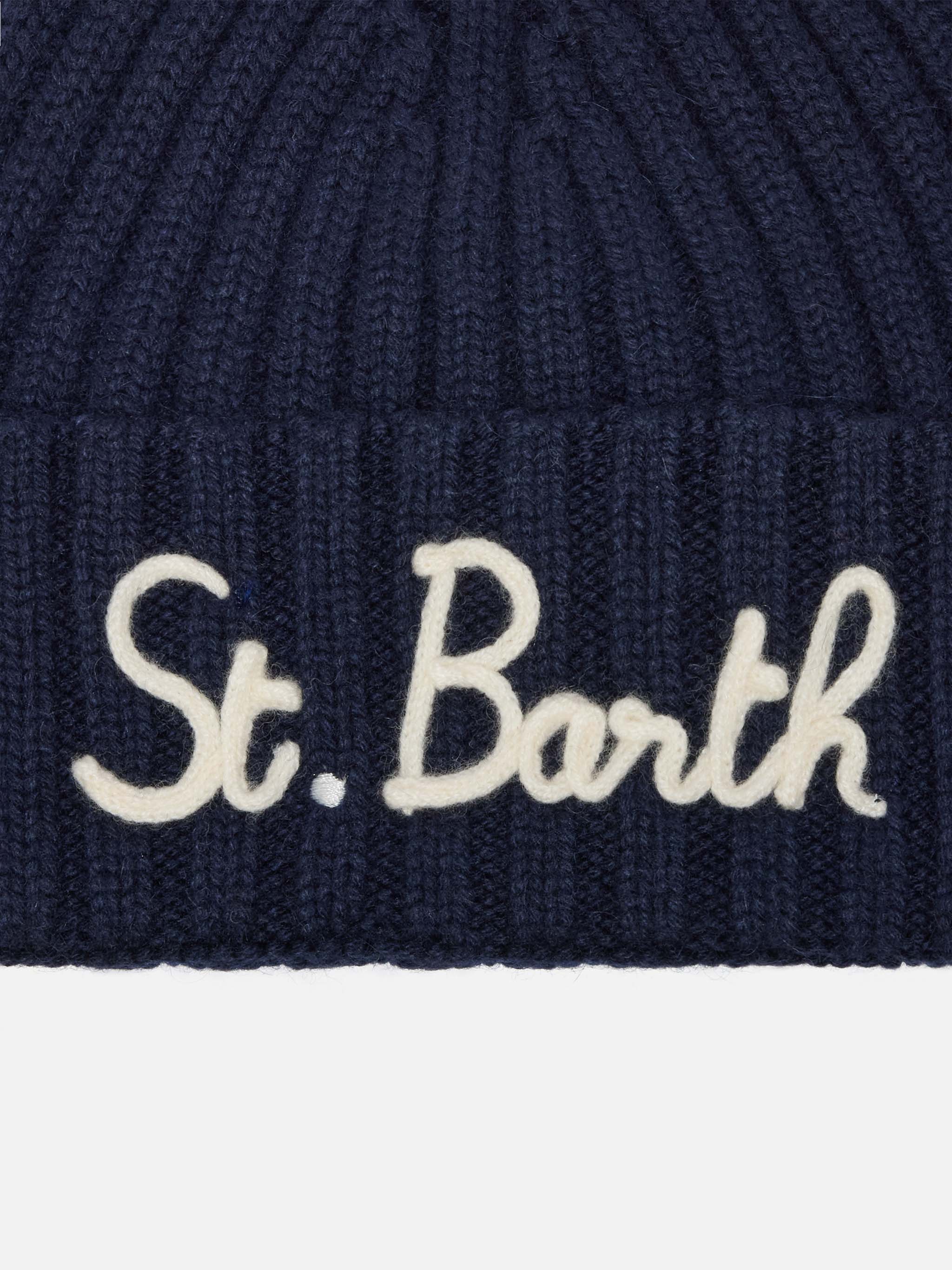 Wengen Jr beanie in cashmere blend in blue with St. Barth embroidery - Image 2