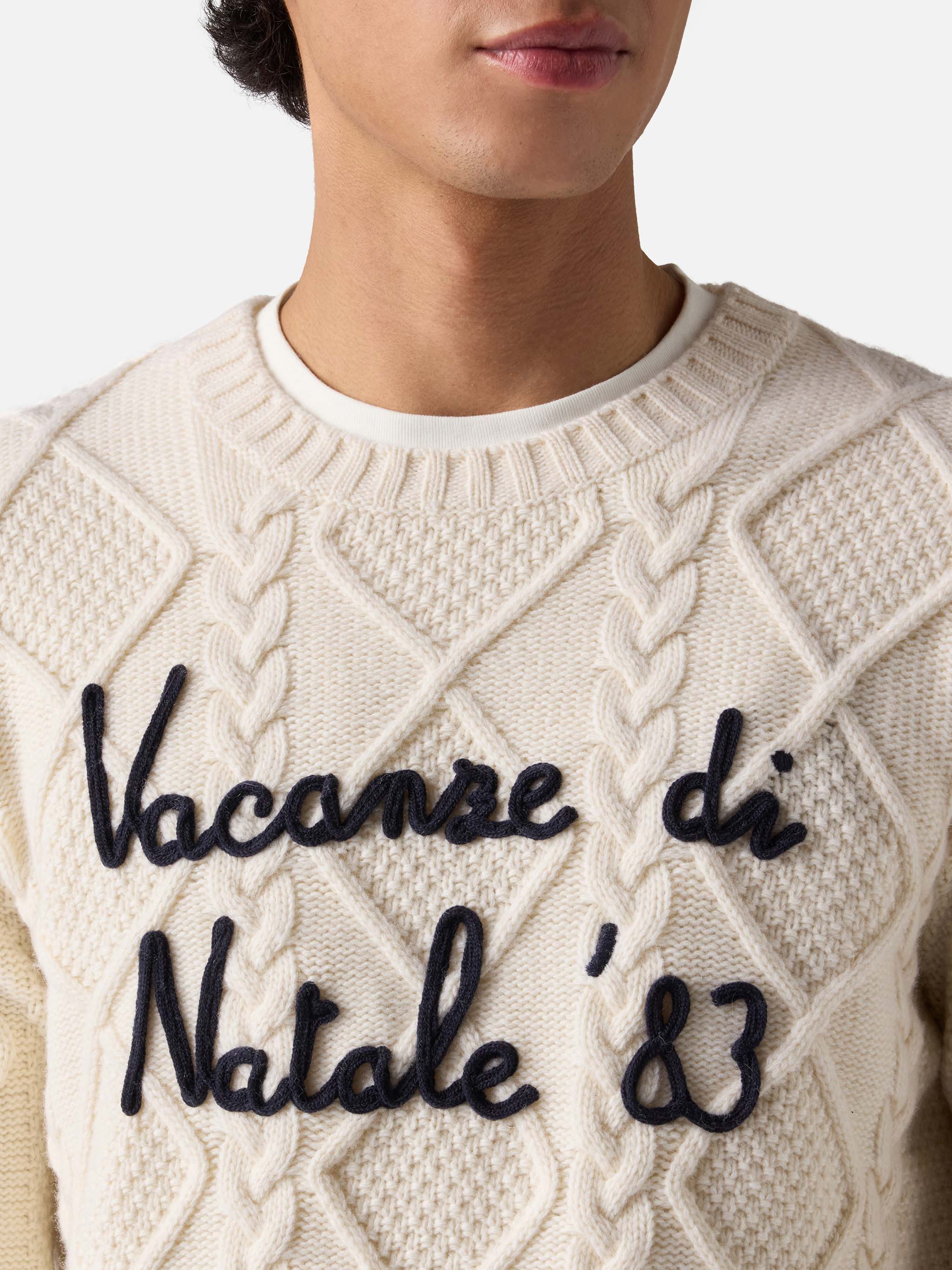 White crewneck sweater Bergen Tricot with Vacanze di Natale '83 embroidery - Image 2