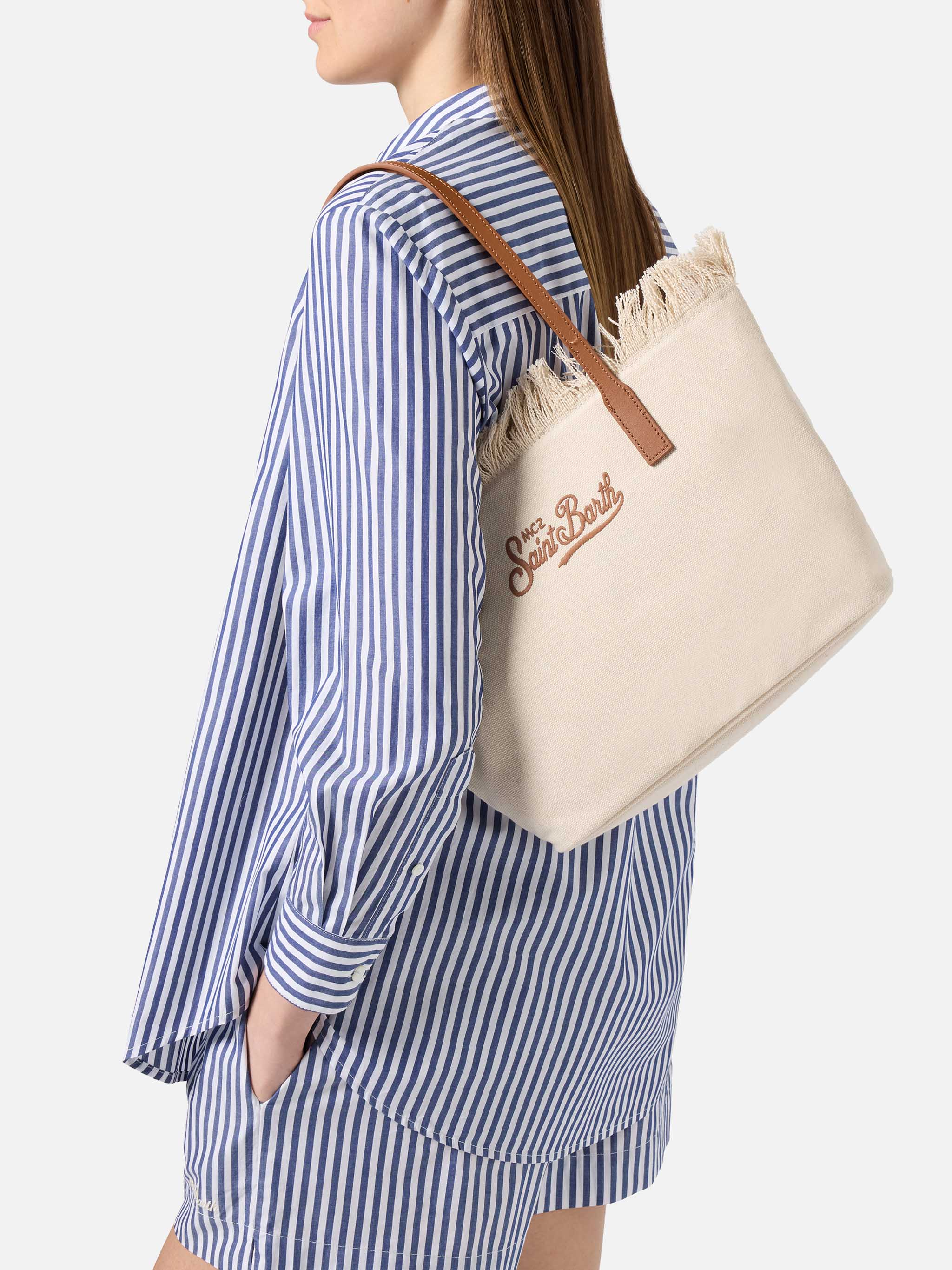 White medium City canvas shopper bag with fringes - Image 2