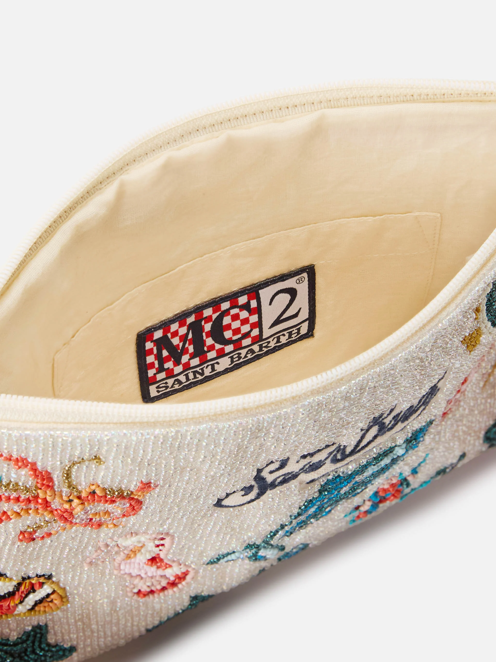 White Pouch Pearl with beaded marine motifs - Image 5