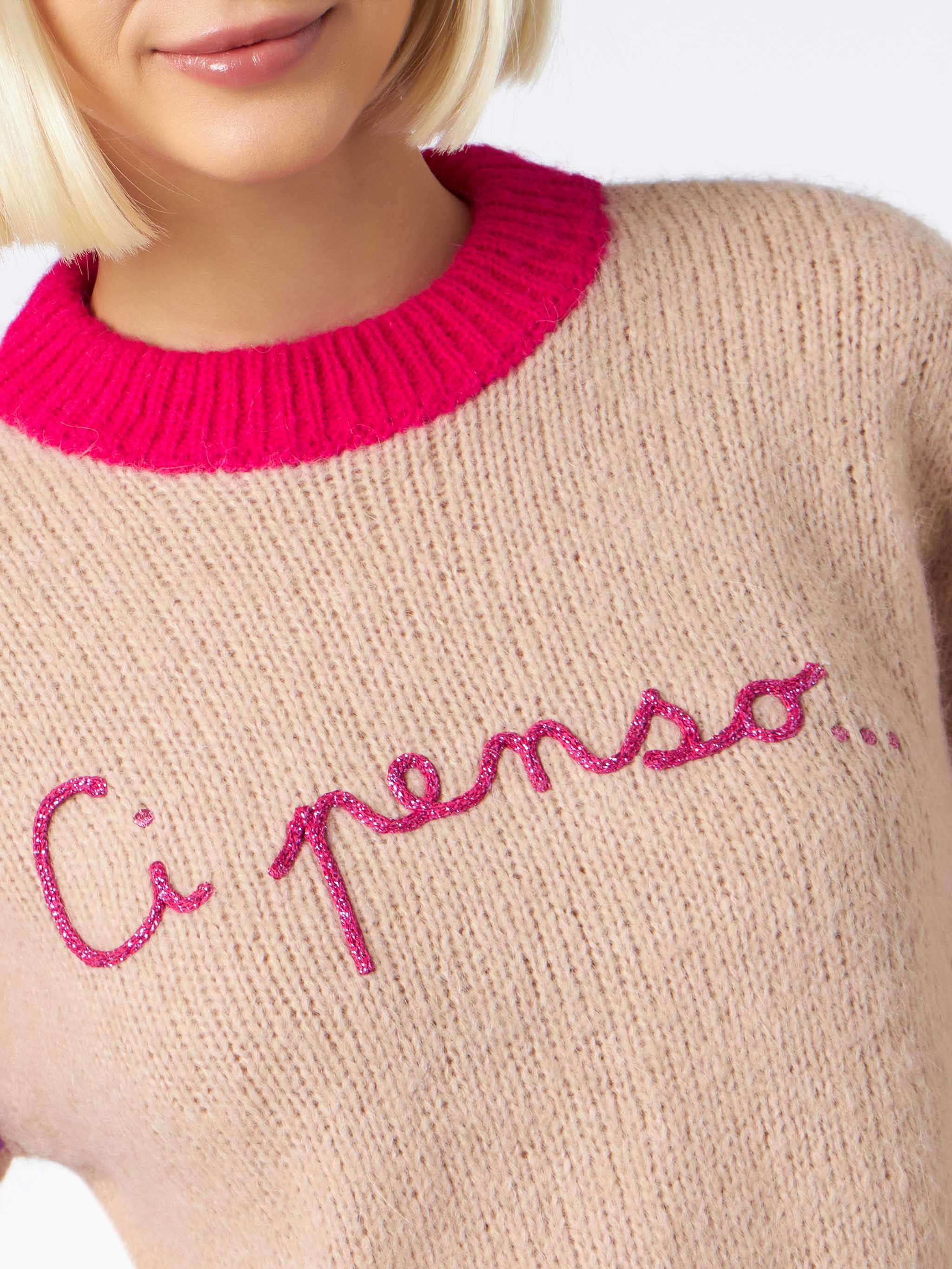 Danya Soft boxy sweater with Ci penso embroidery - Image 2