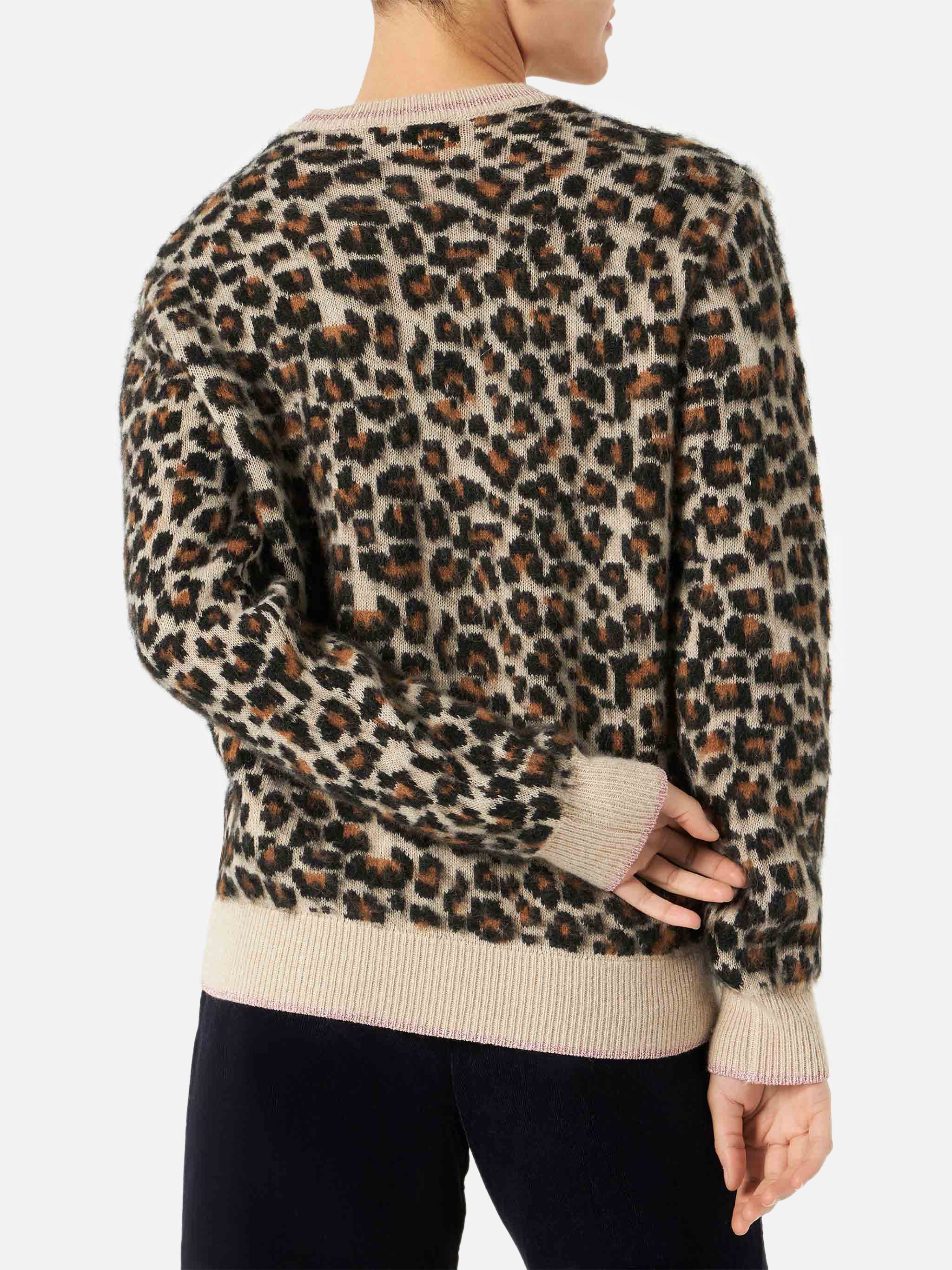 New Queen Soft animalier sweater - Image 4