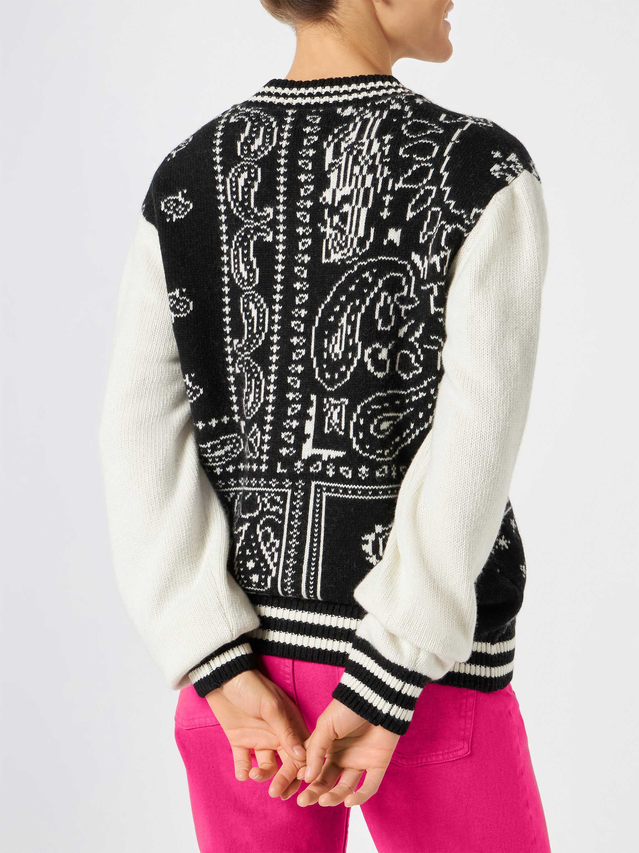 College jacket Benjamin with bandana print - Image 4
