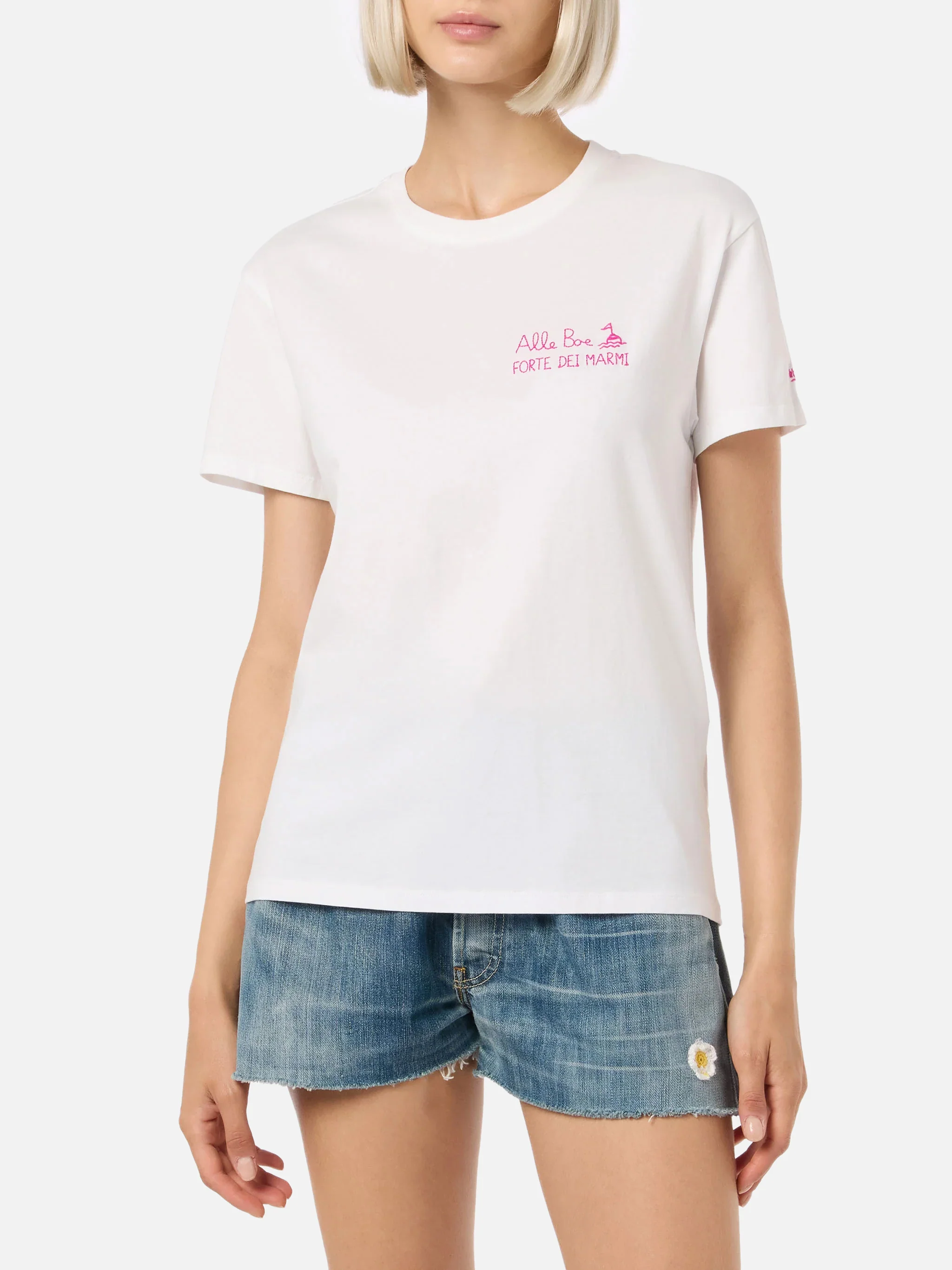 Emilie white cotton t-shirt with Amo Forte print | Special Edition - Image 2