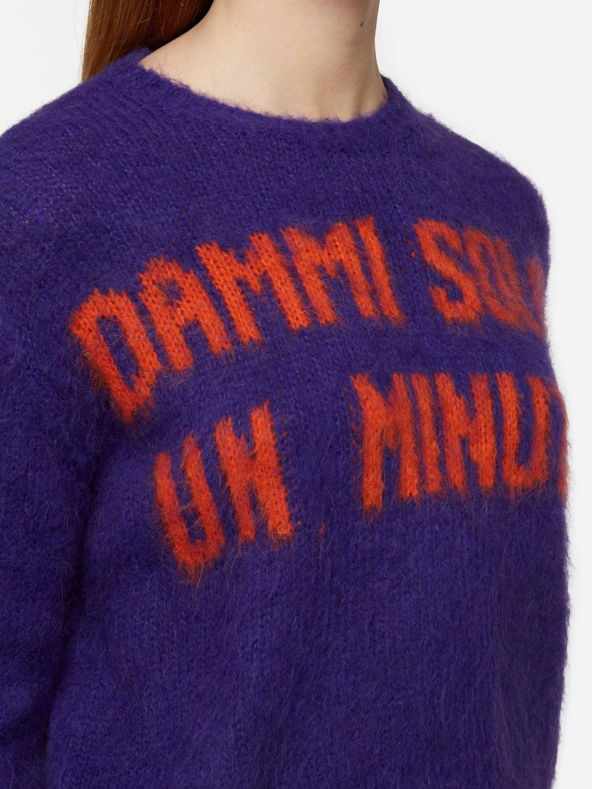 New Queen purple crop crewneck sweater with Dammi solo un minuto embroidery - Image 2