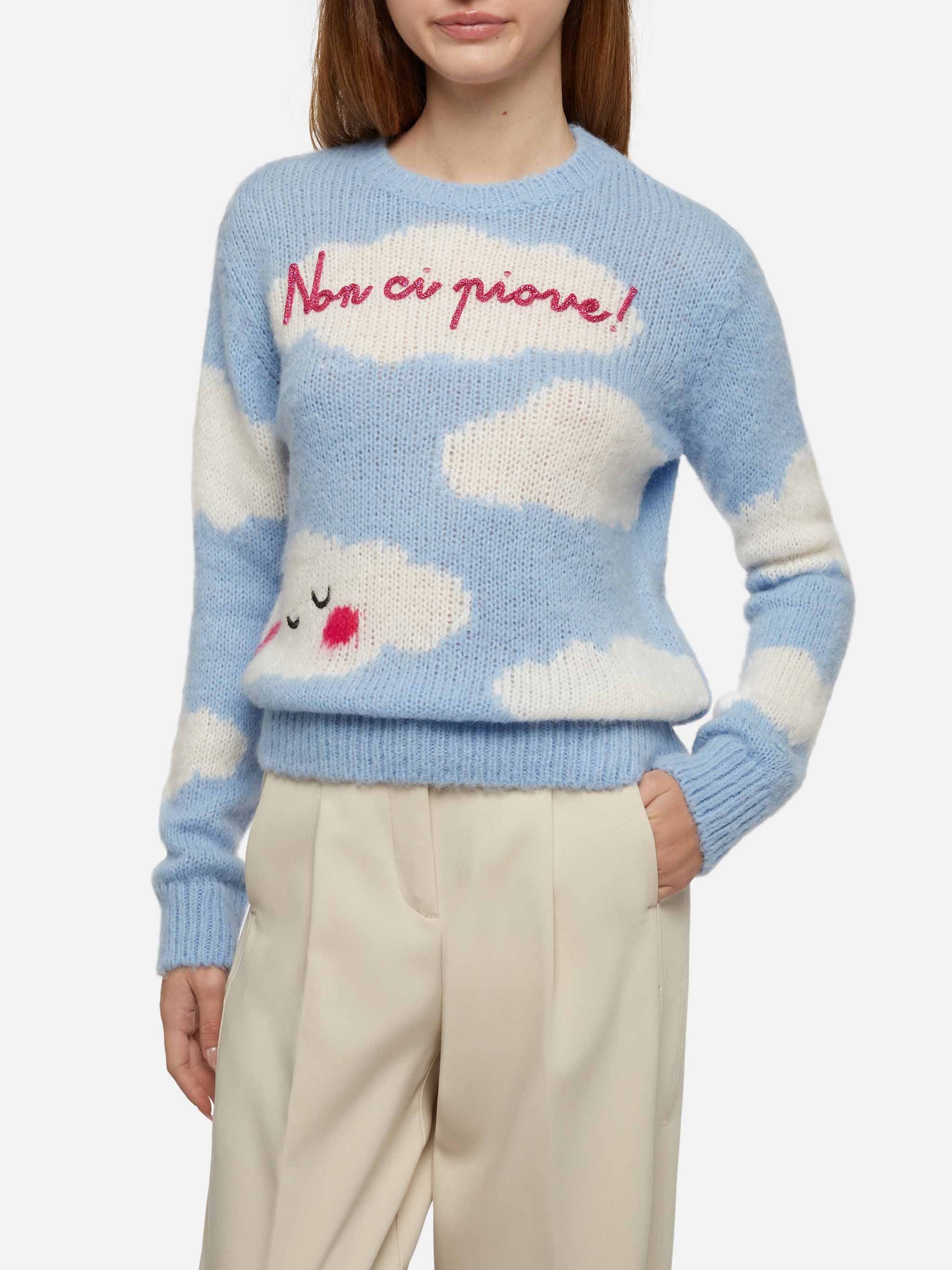 Maglia New Queen Soft con ricamo Non ci piove azzurra