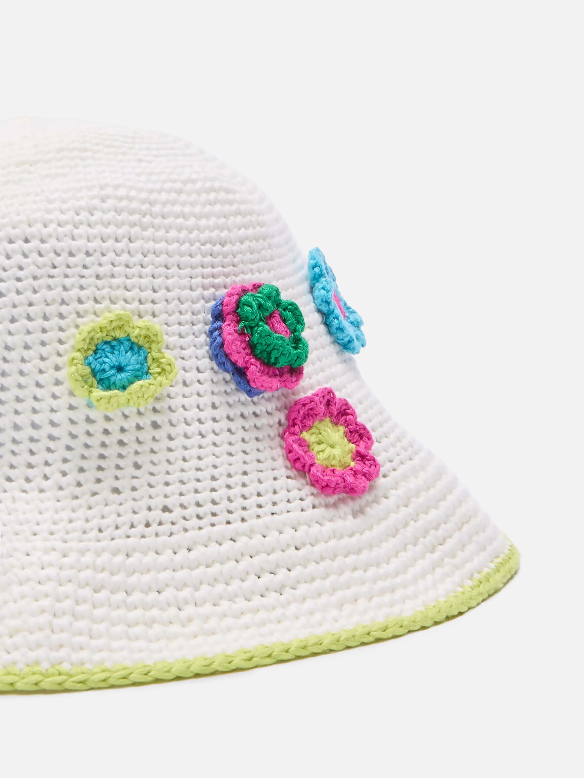 Crochet cloche hat with multicolor flowers - Image 2