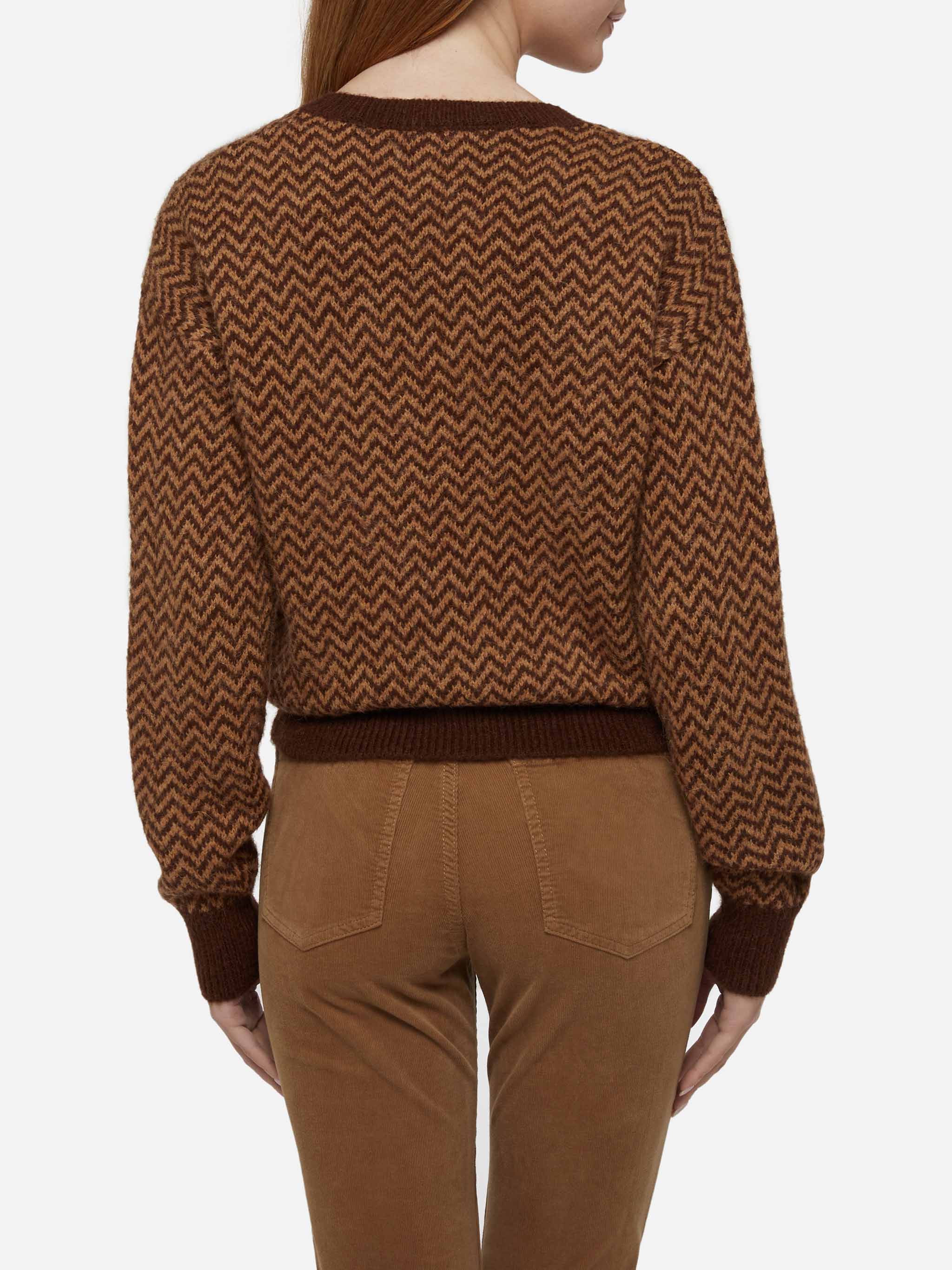 Annecy Soft sweater with diamond pattern and V-neck - Image 3