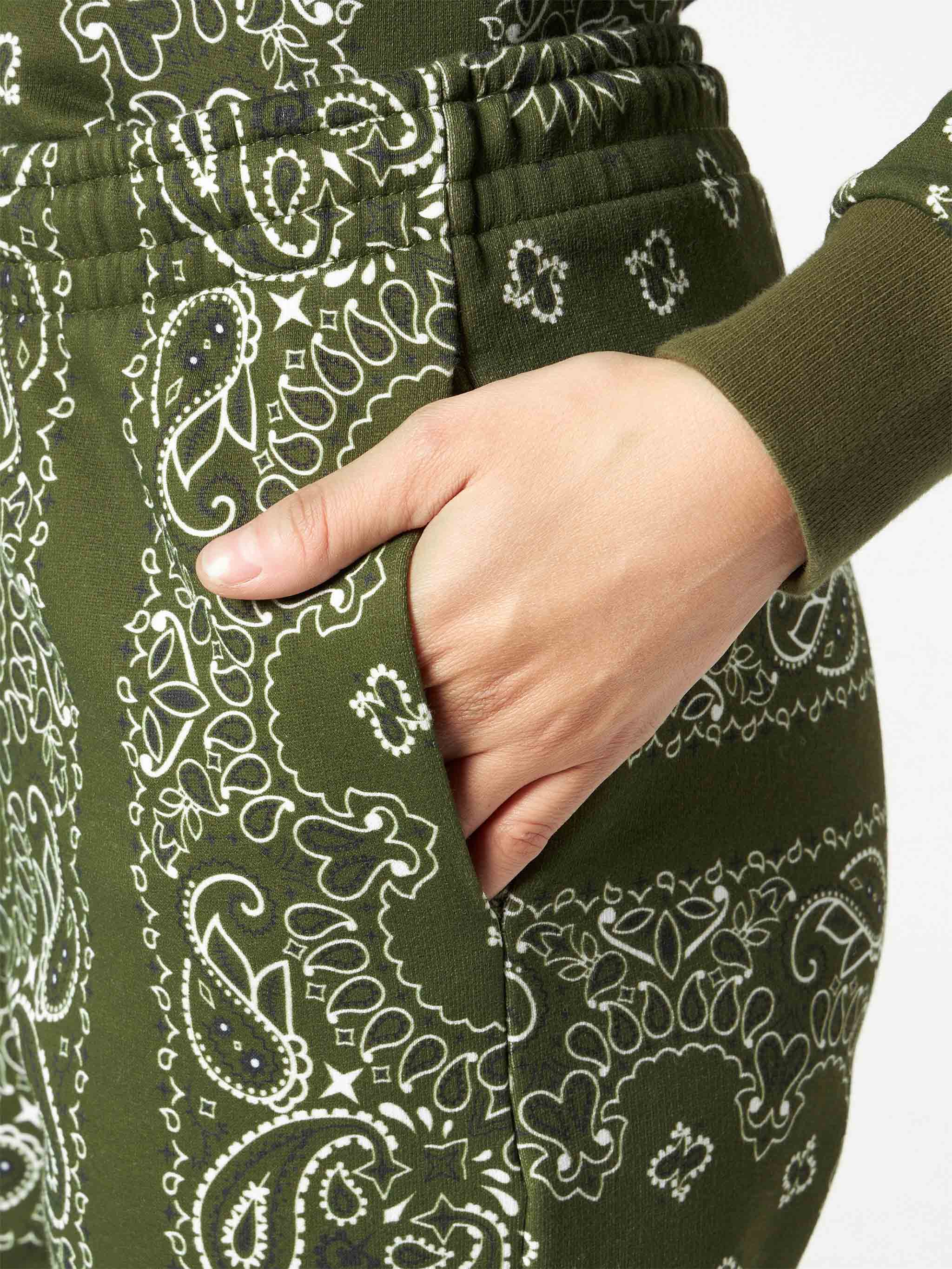 Cotton fleece pants Odalys with green bandana print - Image 5