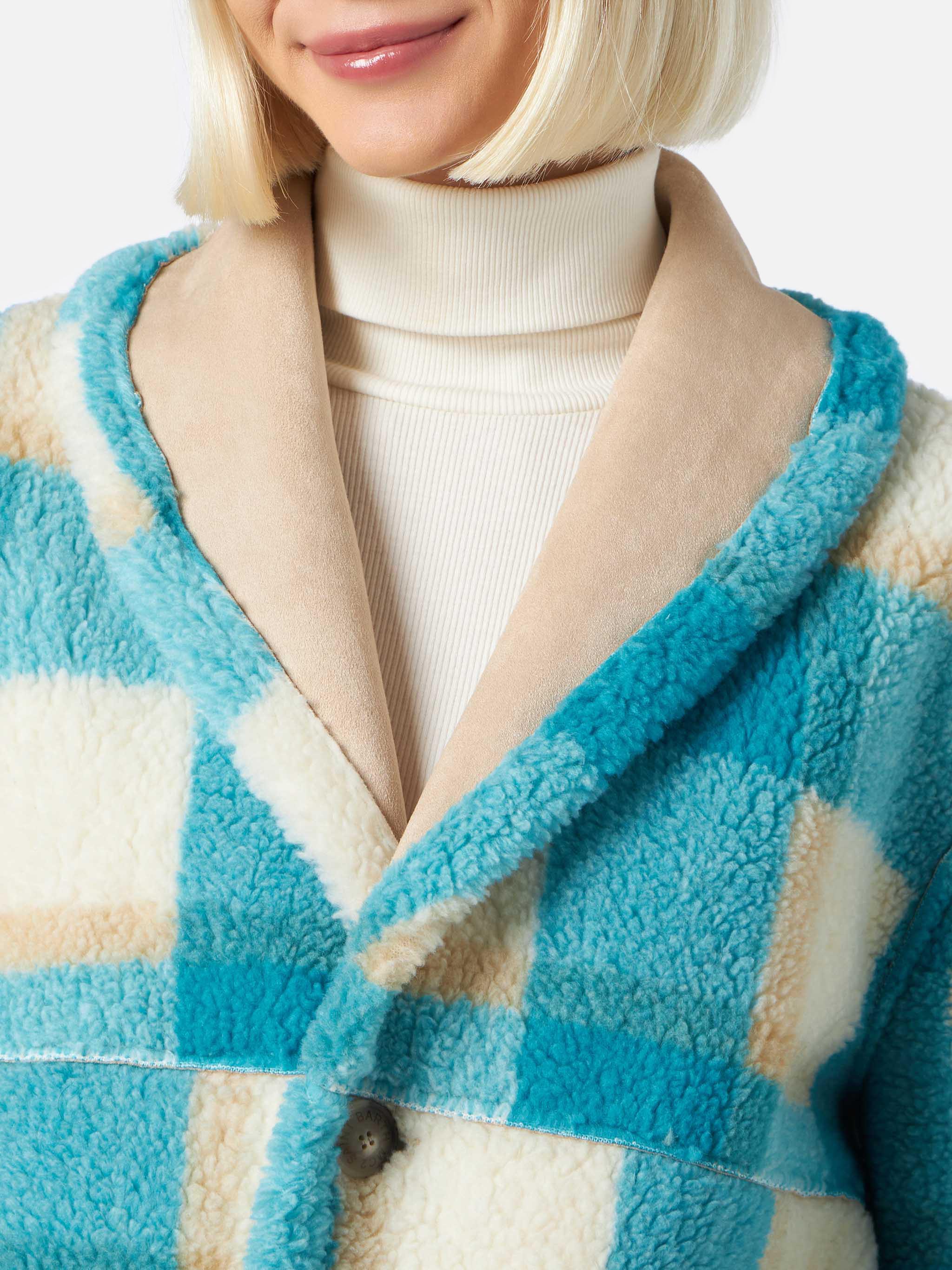 Dorys reversible shearling-effect jacket with tartan print - Image 6