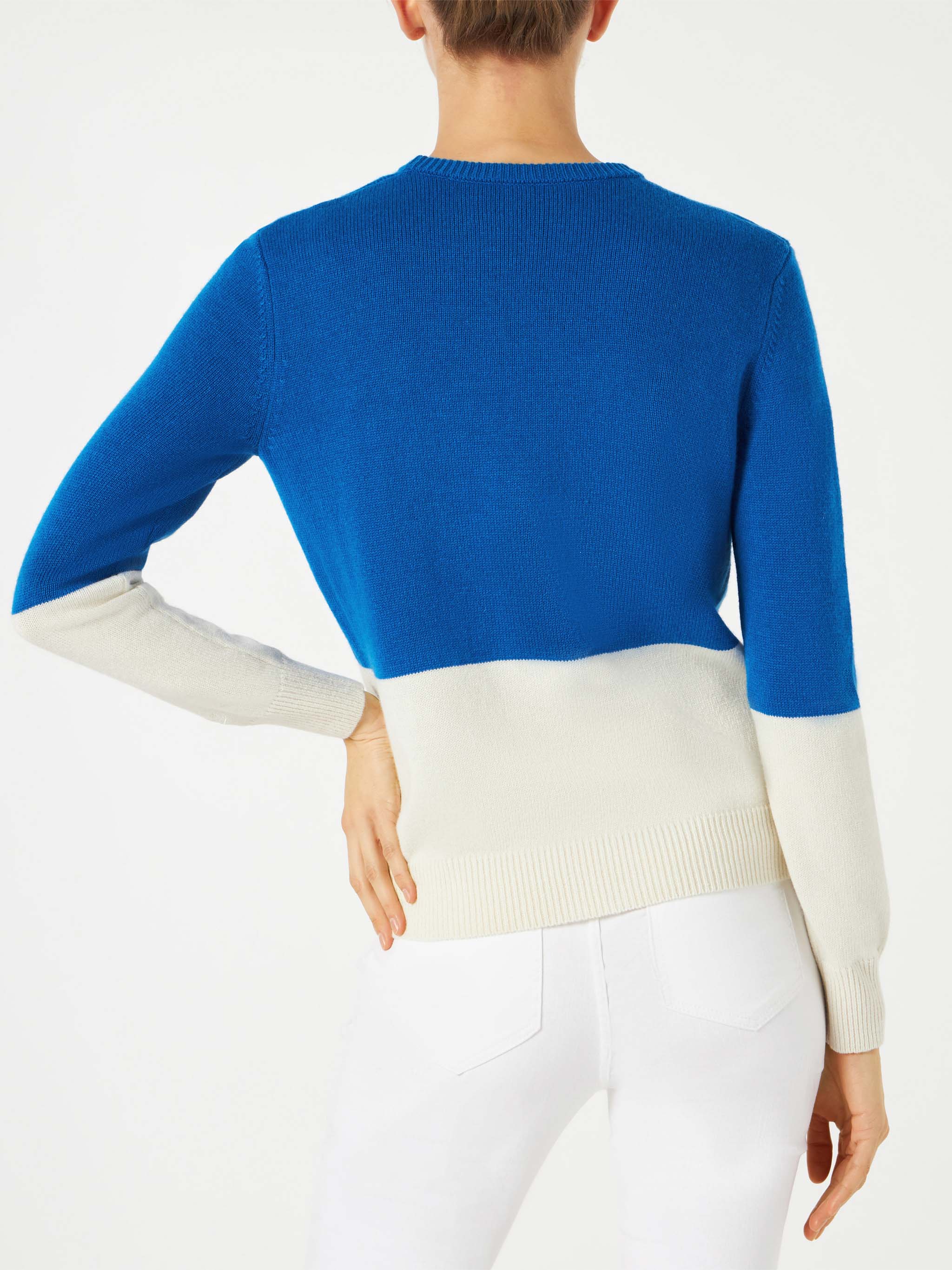 New Queen sweater with Courma postcard jacquard - Image 3
