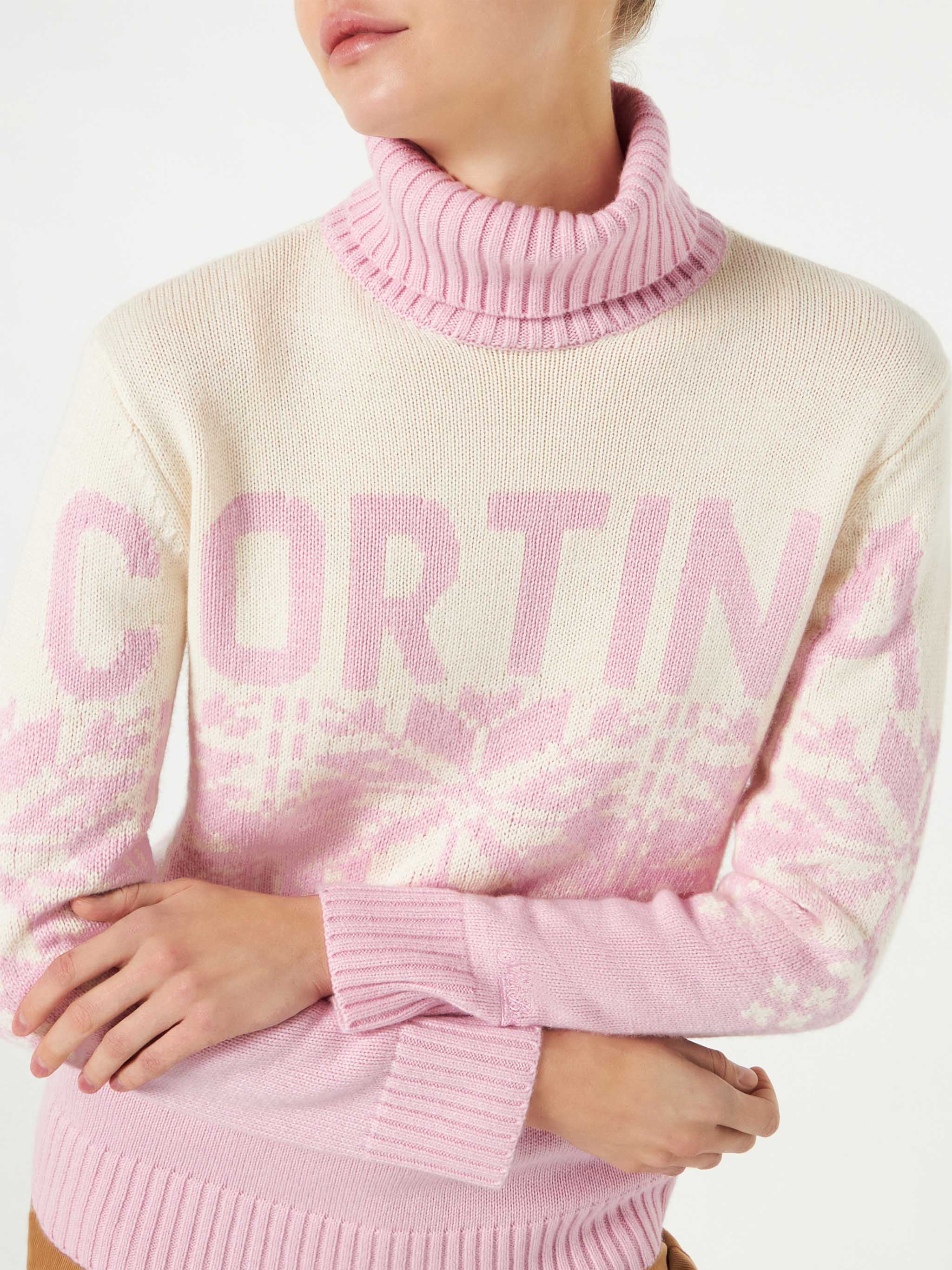 New Hut turtleneck sweater with Nordic pattern and Cortina print - Image 2