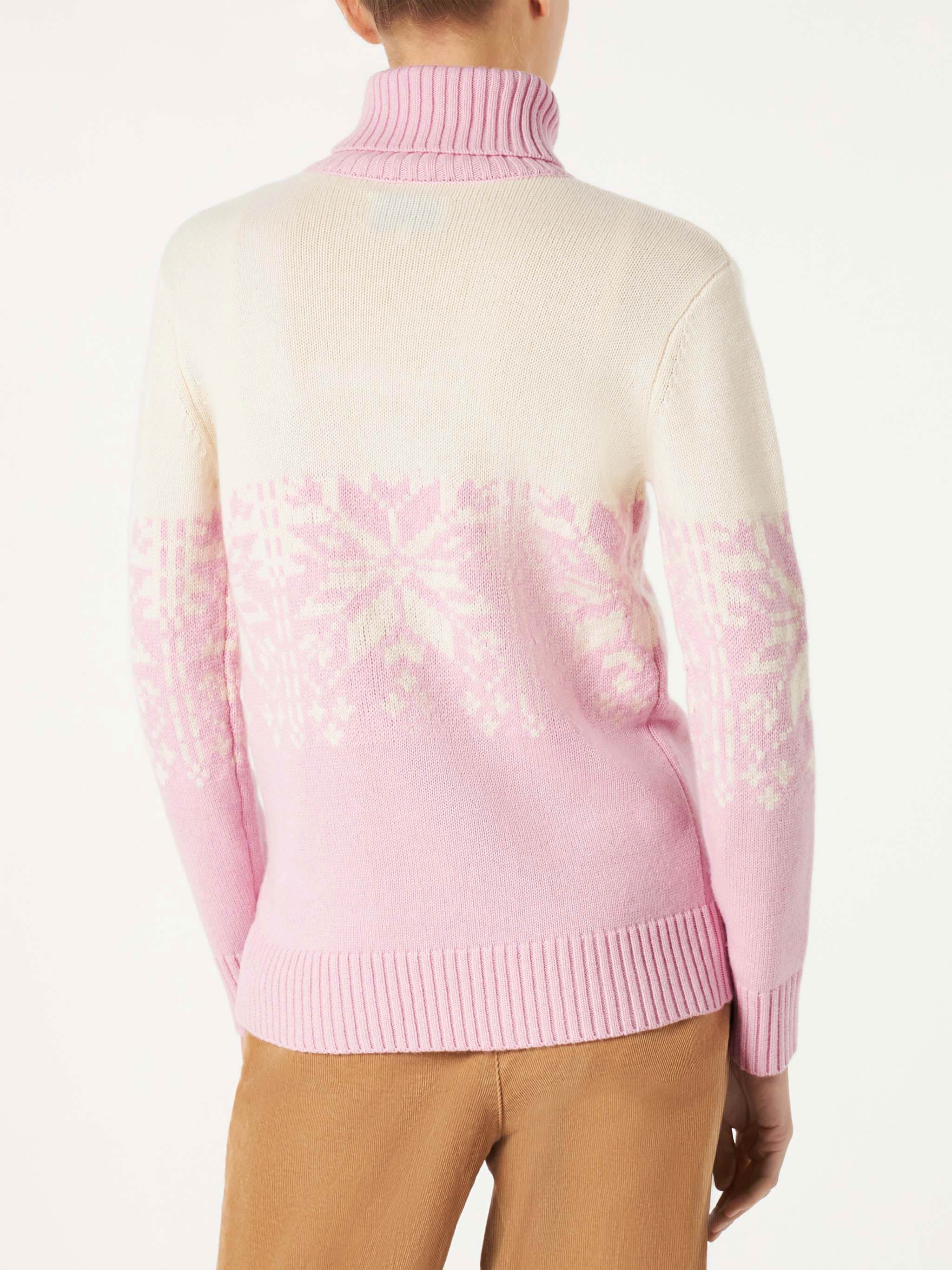New Hut turtleneck sweater with Nordic pattern and Cortina print - Image 3