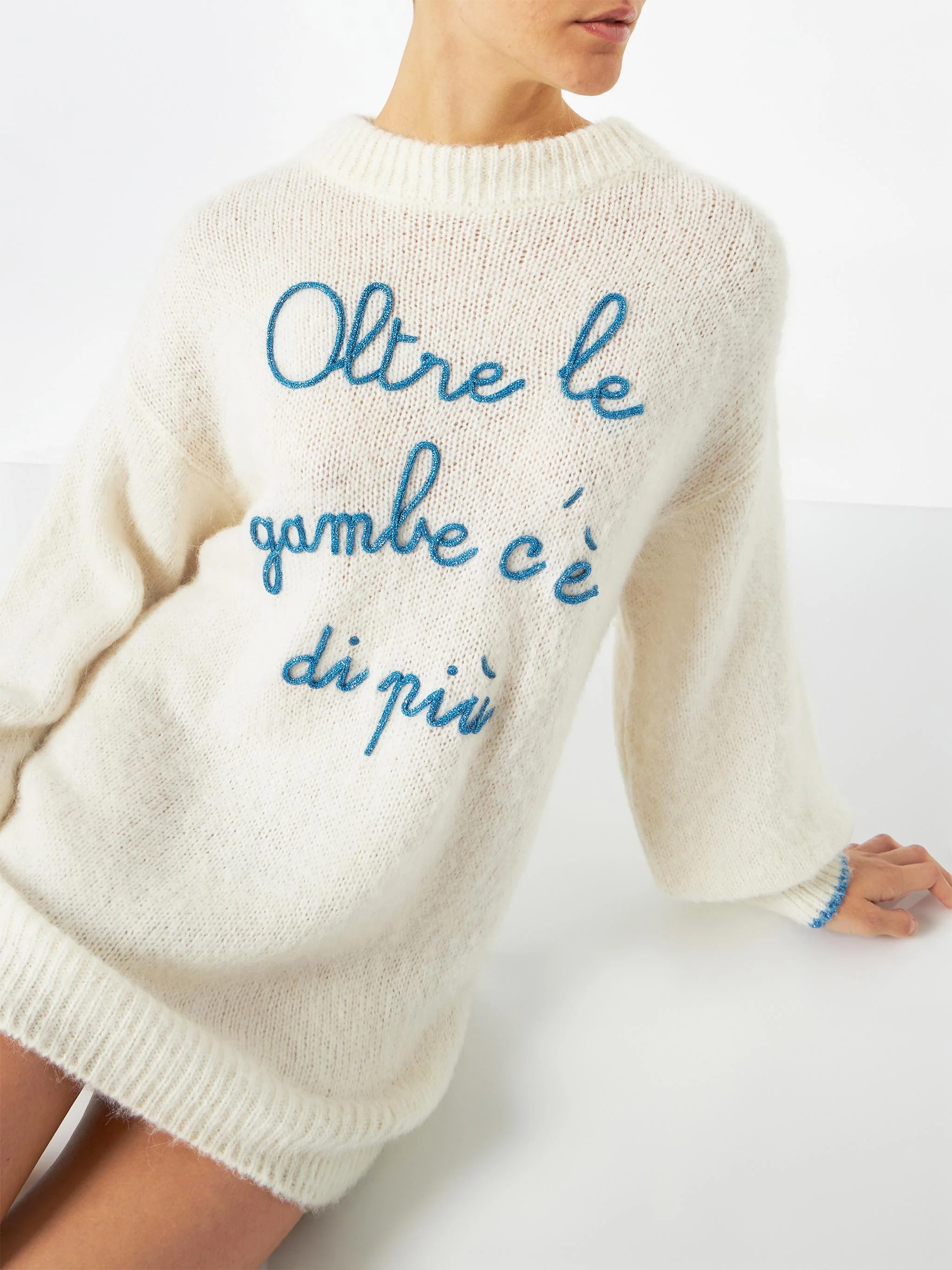 Ultra soft knit dress with Oltre le gambe c'è di più embroidery - Image 2