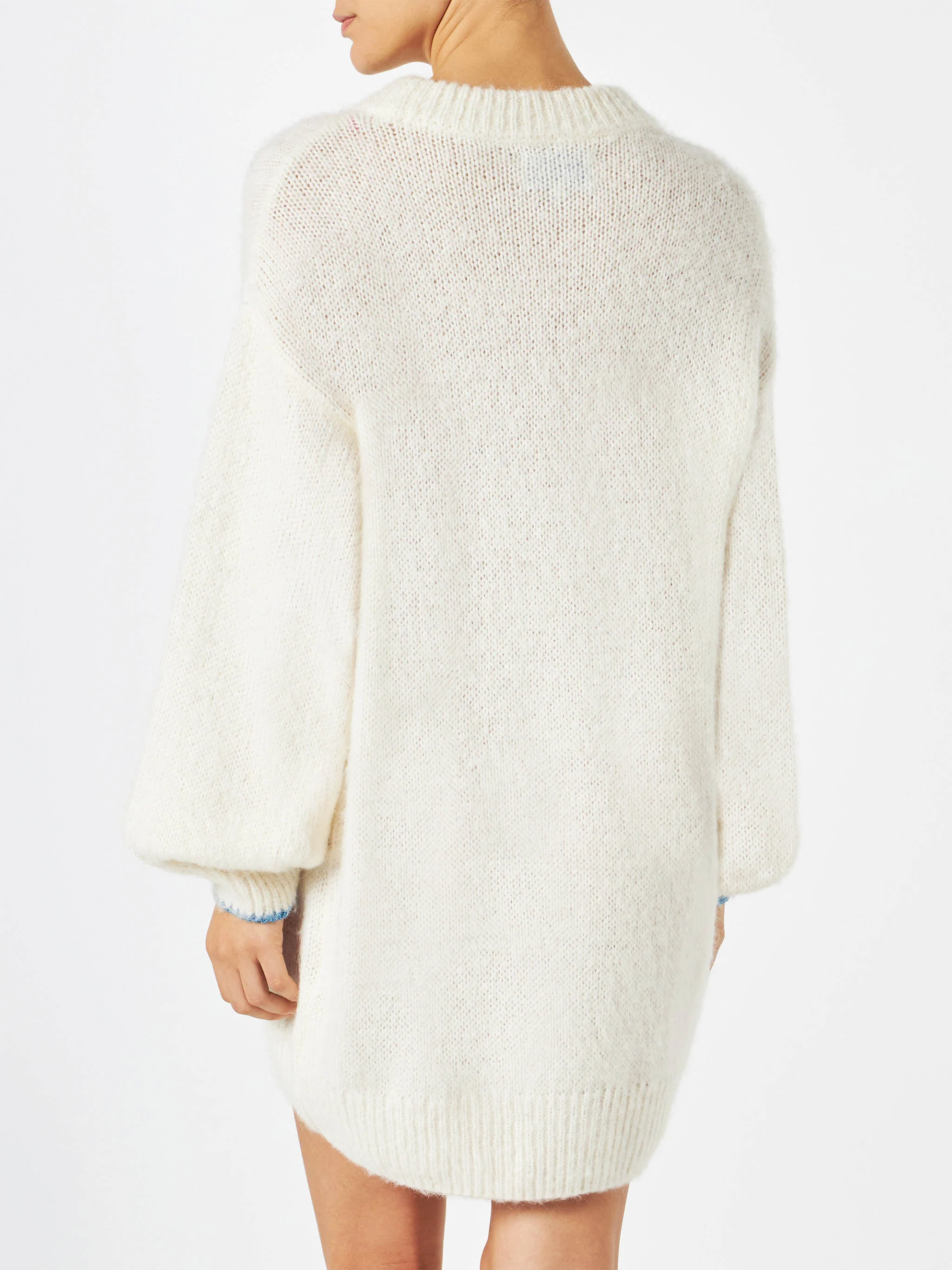 Ultra soft knit dress with Oltre le gambe c'è di più embroidery - Image 3